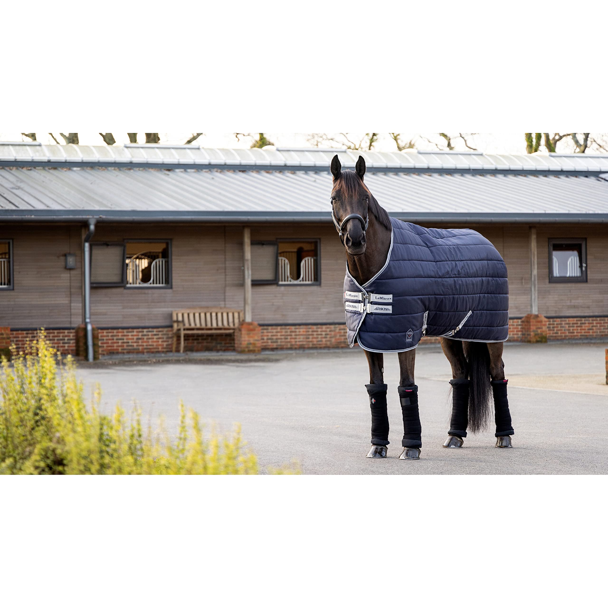 LeMieux Arika Tappeto In Pile Per Cavallo - Monogramma, Antistatico - Blu Navy - 1,8 M
