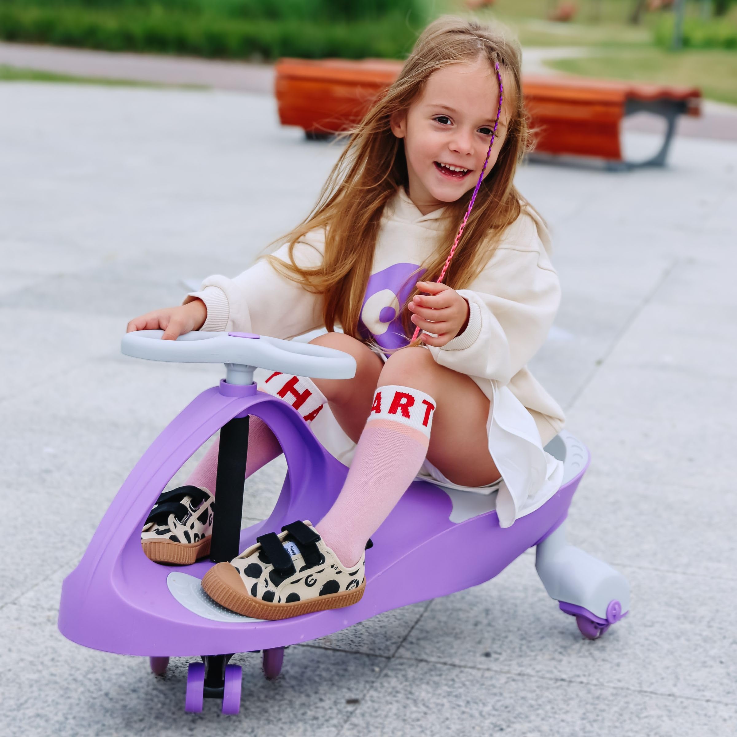 Coche para bebés 3+, TwistCar, Coche para niños pequeños, Vehículo para niños y niñas, Coche Giratorio con Volante, Ruedas de Goma, Capacidad de Carga hasta 120 kg, LED púrpura