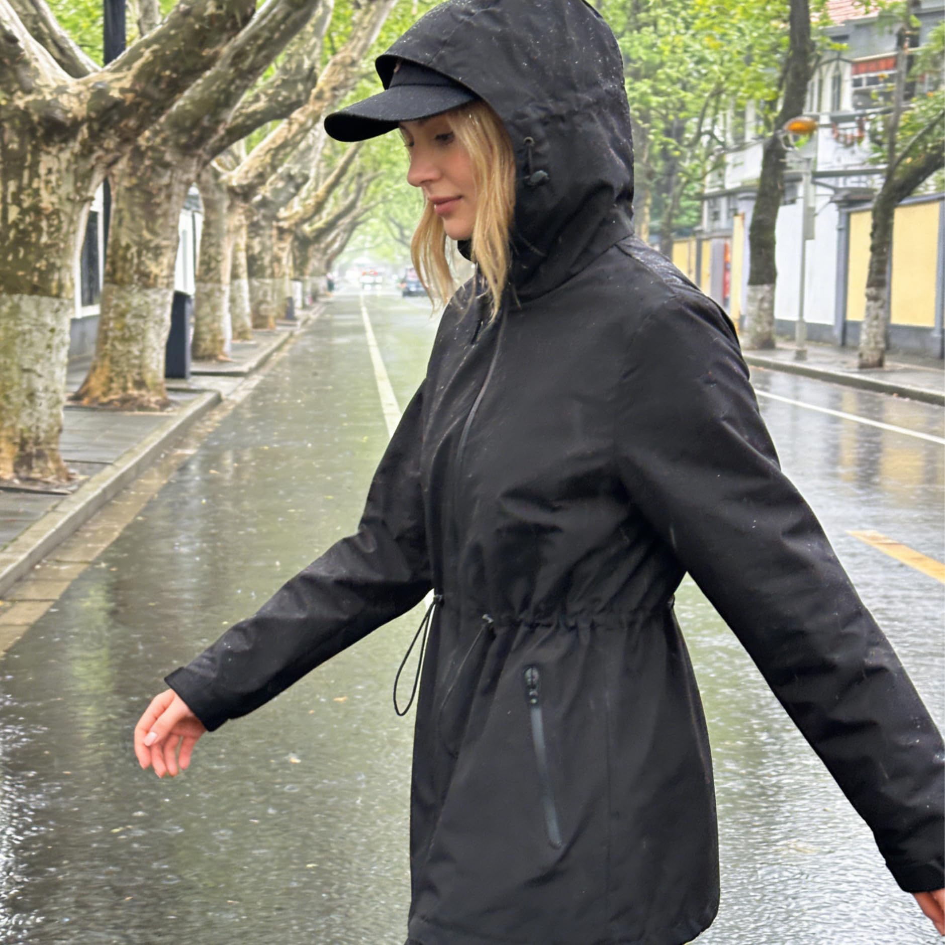 PUFFIT Damen Wasserdichte Regenjacke mit Kapuze, Leicht Atmungsaktive Windbreaker Jacke, Fahrradjacke für Frauen Fahrrad Sport Outdoorjacke