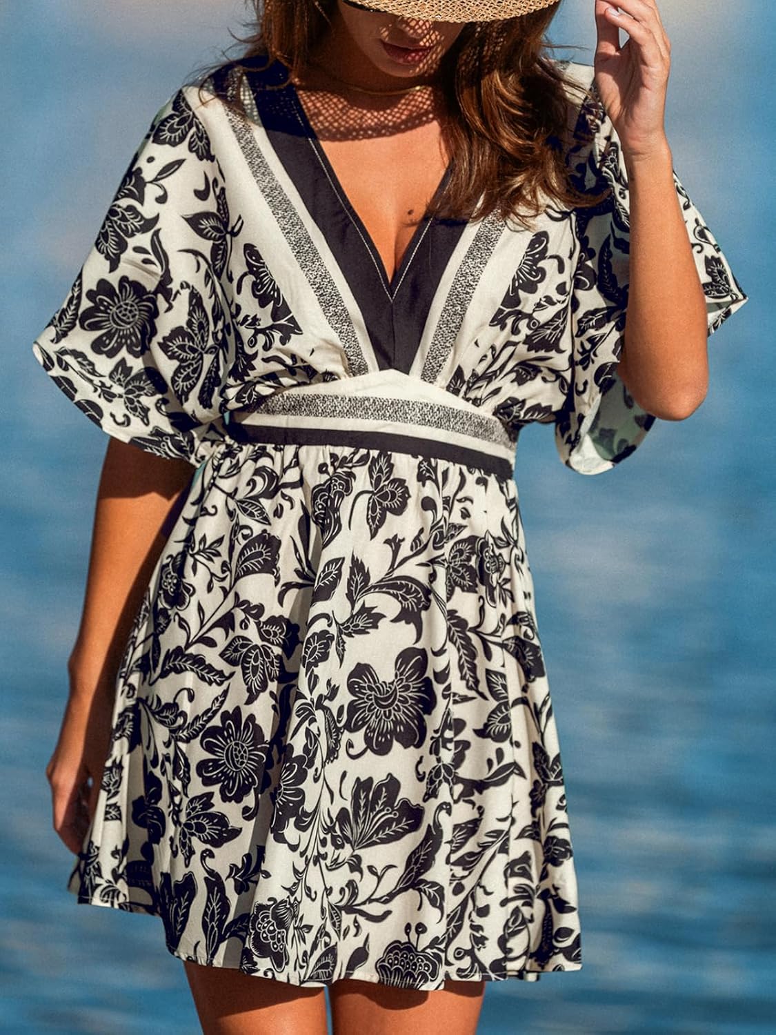 CUPSHE Women Summer Dresses Floral Plunging V Neck Short Sleeve Elastic Waist Beach Vacation Mini Dress - Image 5