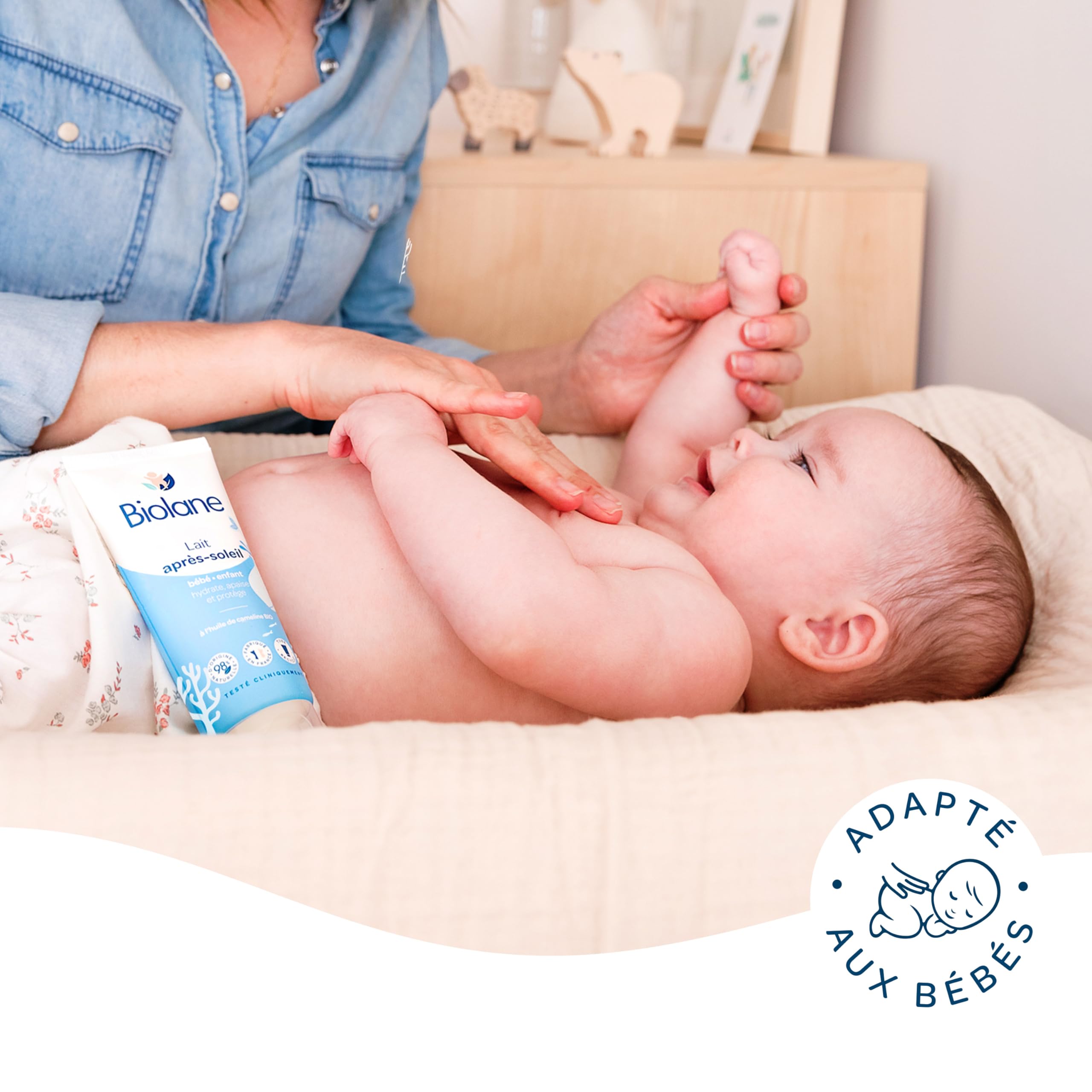BIOLANE - Lait après soleil - Bébé - Apaise et protège - Peaux Sensibles - Huile de Cameline BIO - 98 % d'origine naturelle - Fabriqué en France