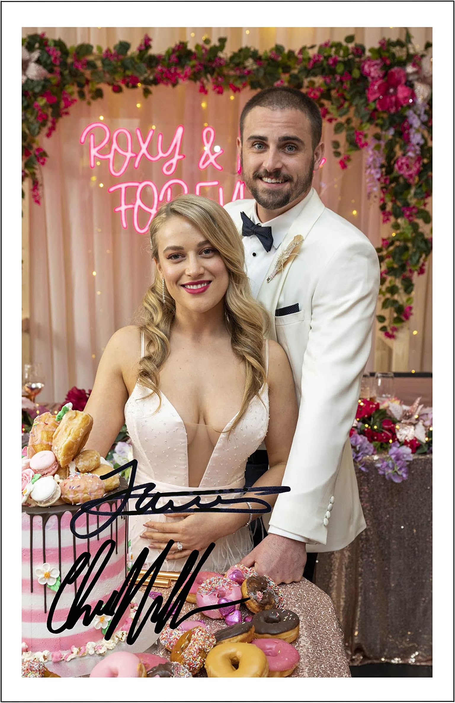 Ziva Anderson & Chris Milligan Signed 6X4 Inch Photo Print Pre Printed Signature NEIGHBOURS Finale -Roxy Willis & Kyle Canning - Autograph Gift