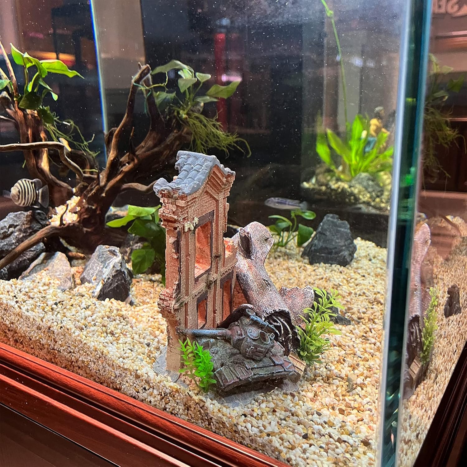 Pssopp Resin Aquarium Cave Fish Decoration Tower, Artificial Plane Crash Fish Decoration for Freshwater & Saltwater Aquariums