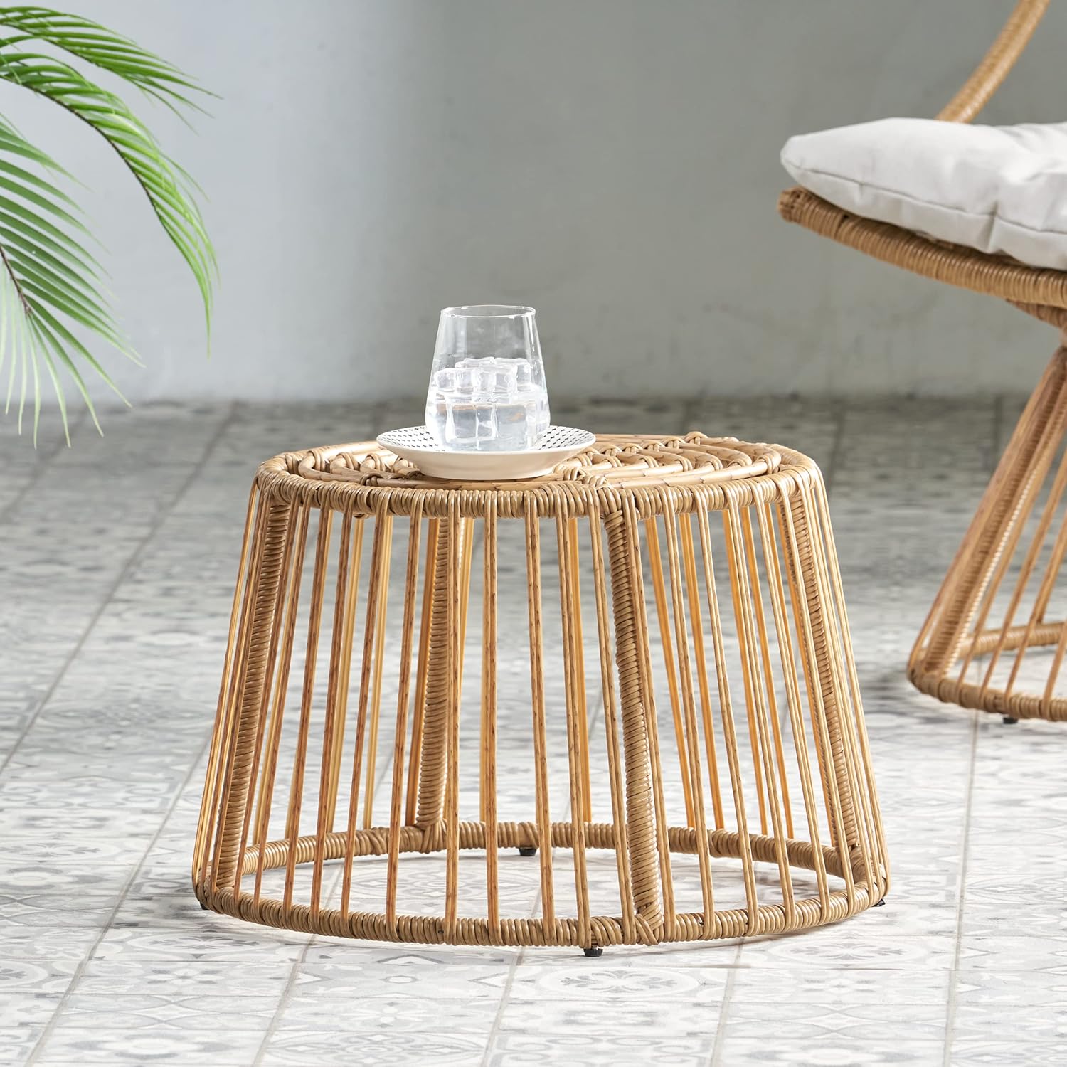 Boho Accent End Table - Round Farm House Coffee Table Side Table with Hollow Design, Boho Natural Rattan End Tables, Circle Nature Aluminium Metal Side Tables Nightstand, Indoor Outdoor Furniture