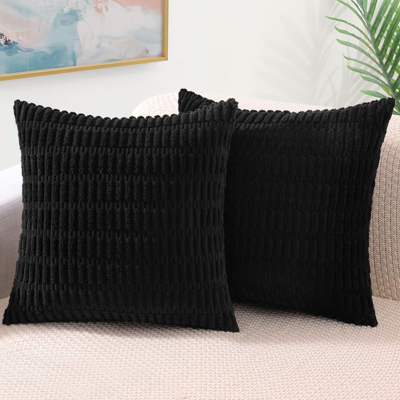 Housse de coussin 40x40 velours noir pour un salon cosy et moderne