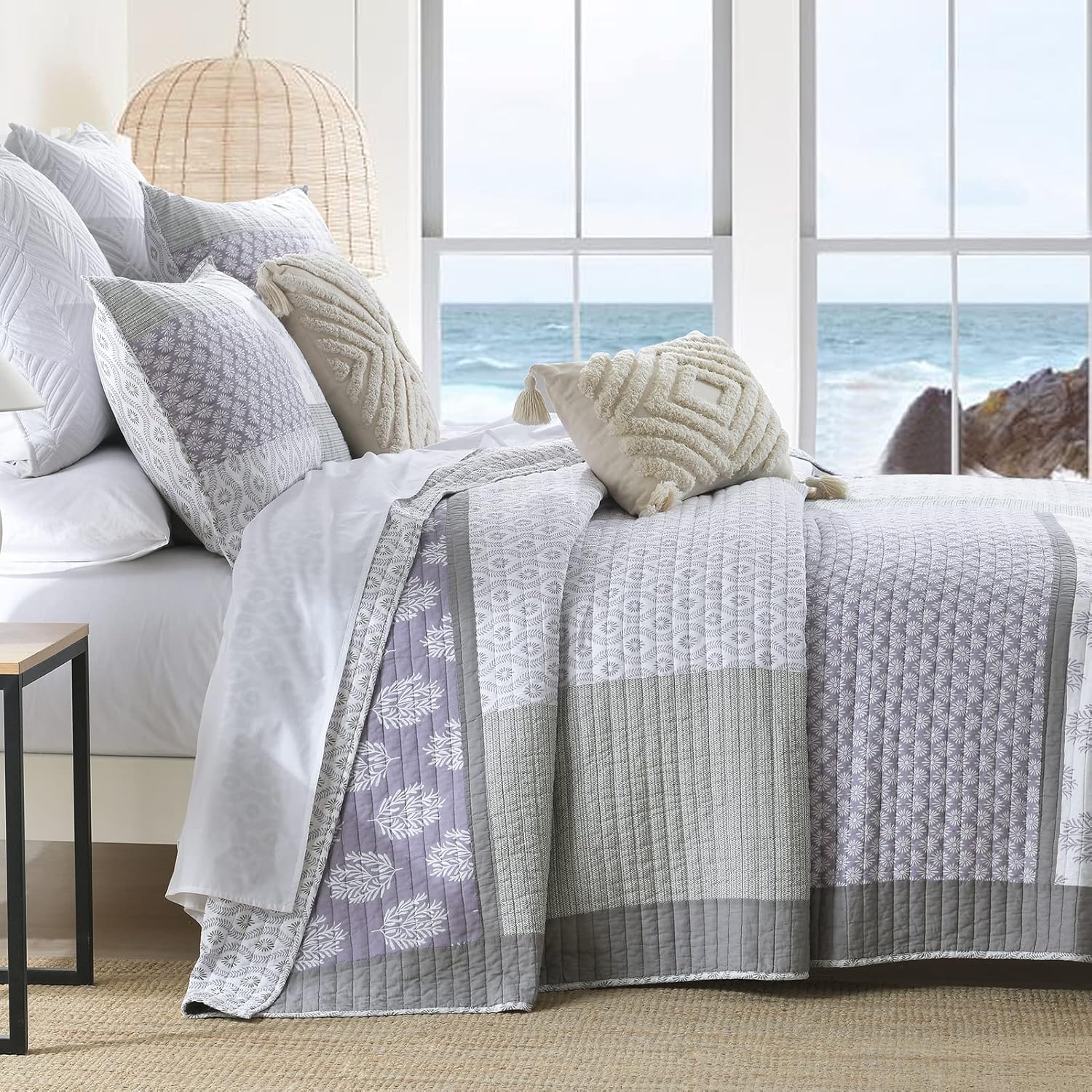 Finlonte Quilt Set King Size - 100% Cotton King Comforter Set, Patchwork Bedspread Reversible Lightweight Bedding, Purple Grey White Floral Quilts for King Bed All Season, 3 Pieces