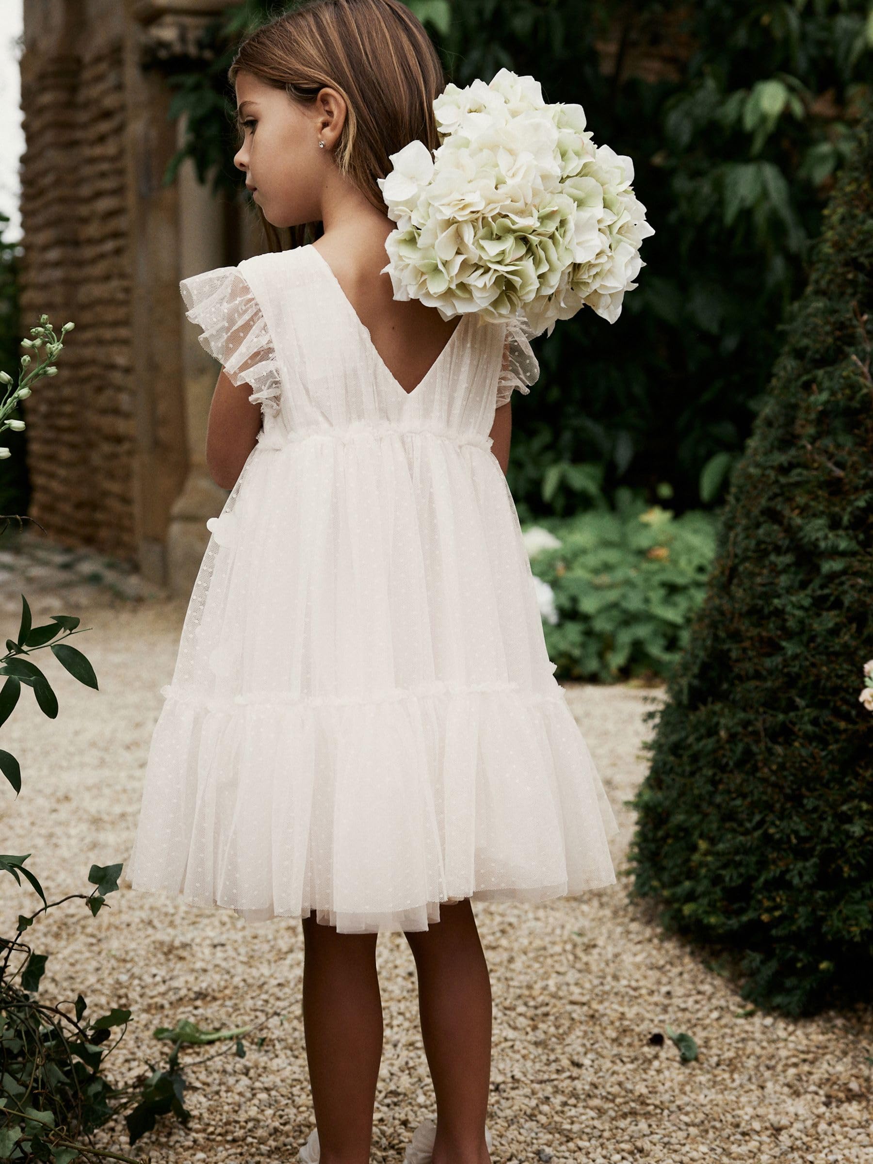 NEXT Mädchen Standard Brautjungfernkleid mit Netzstoff