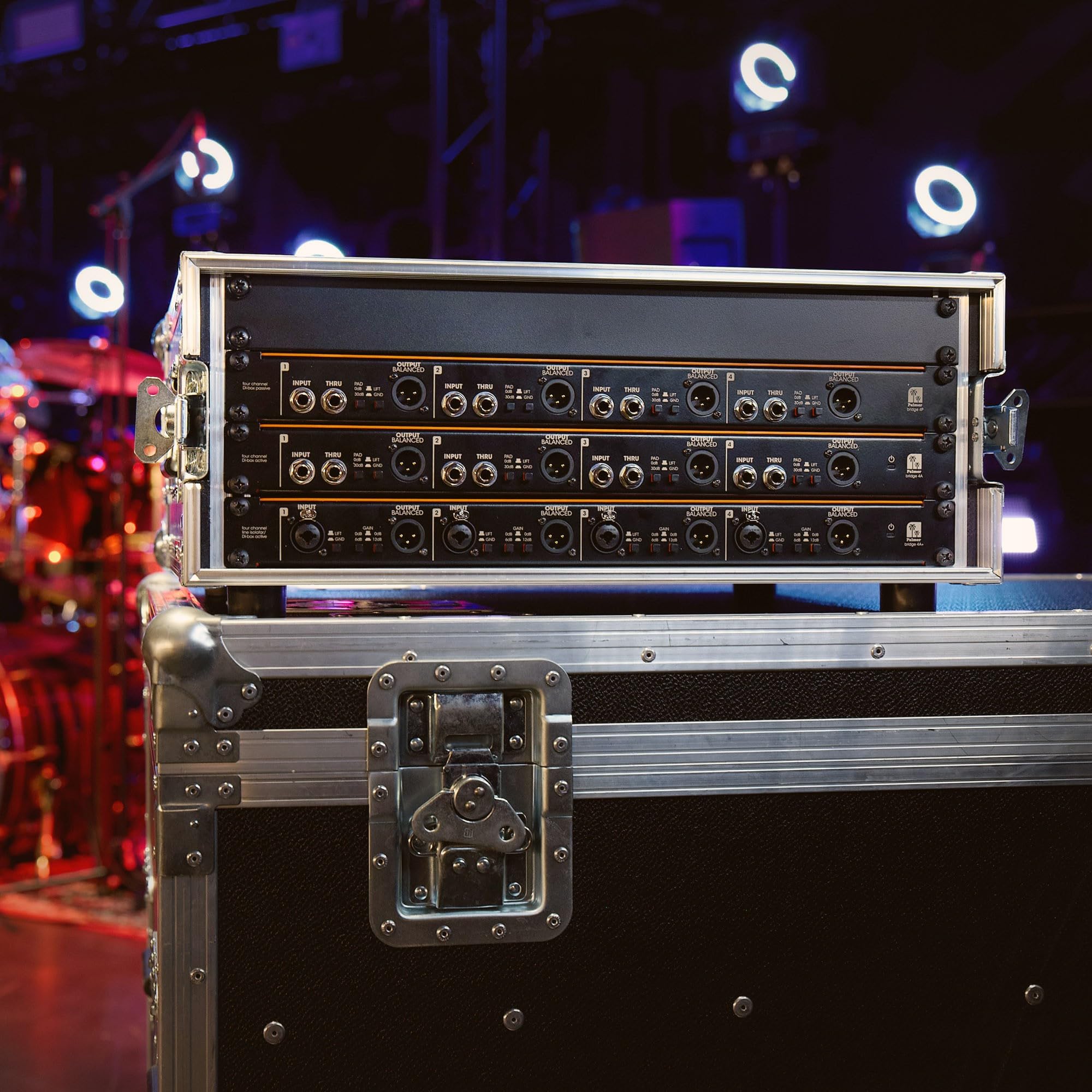 Palmer BRIDGE 4A+ 4-kanalige, aktive DI-Box/Line-Isolation-Box im 19"-Rackformat