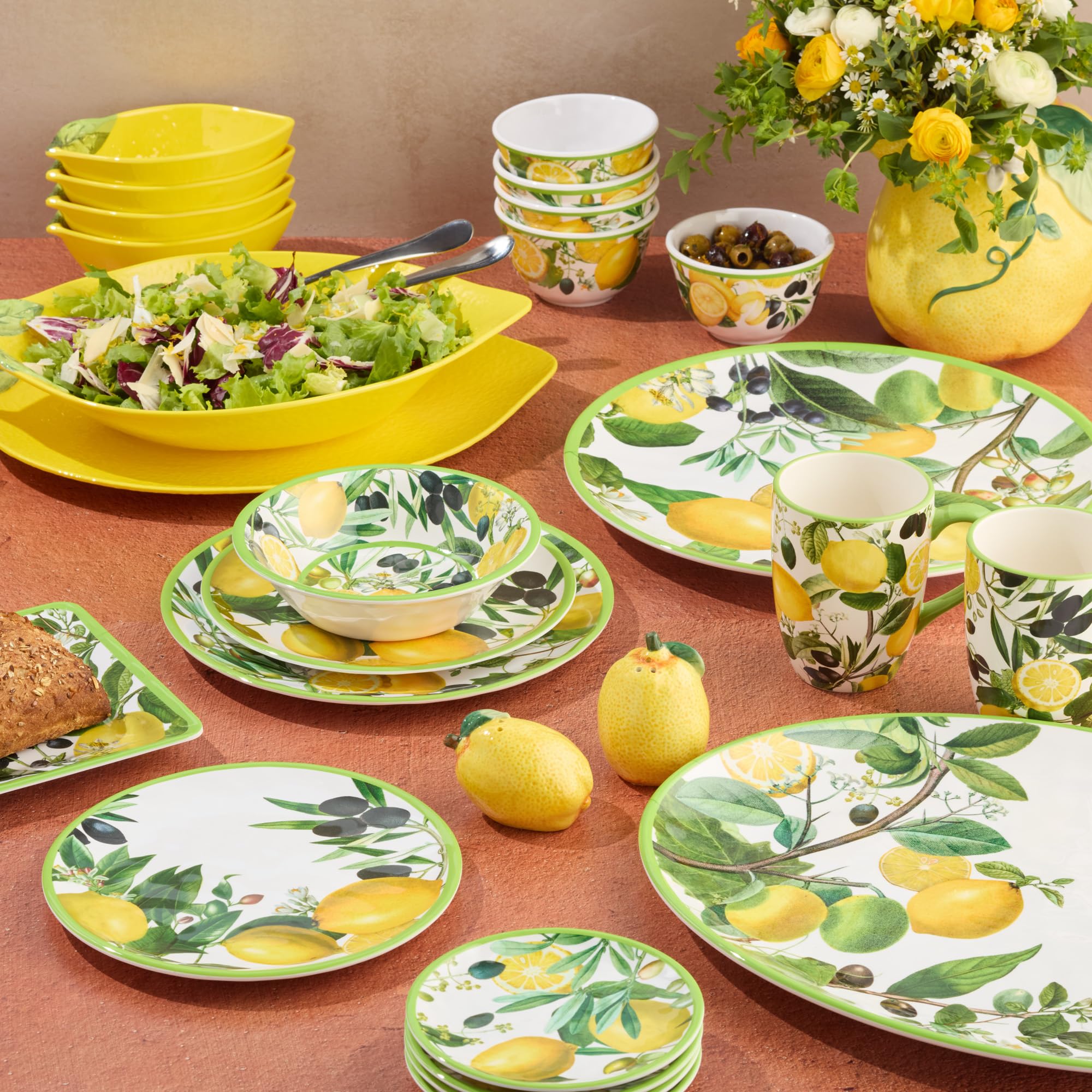 Limone - Juego de vajilla de melamina de 12 piezas, inspirado en cítricos, servicio para 4, duradero, inastillable, platos y cuencos aptos para lavavajillas para comer todos los días, uso al aire