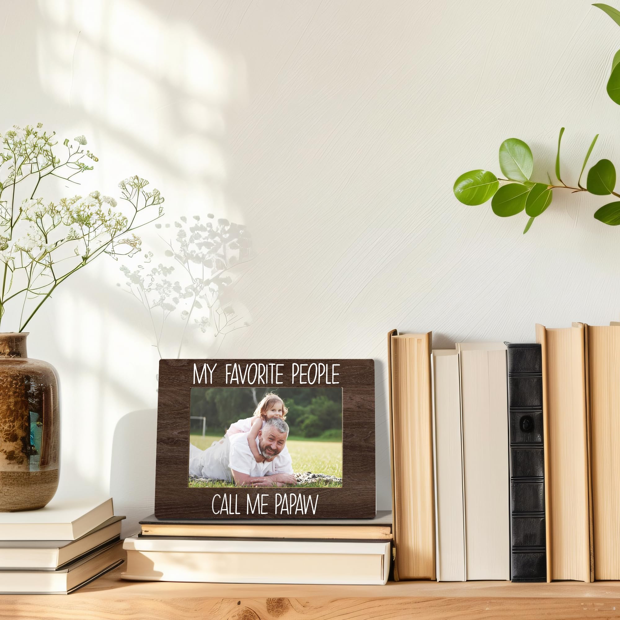 My Favorite People Call Me Papaw Picture Frame, Papaw Grandpa Gifts for Father's Day, Best Grandpa Gifts Photo Frame 4x6, Grandfather Wooden Photo Picture Frames for Desk Tabletop Decor