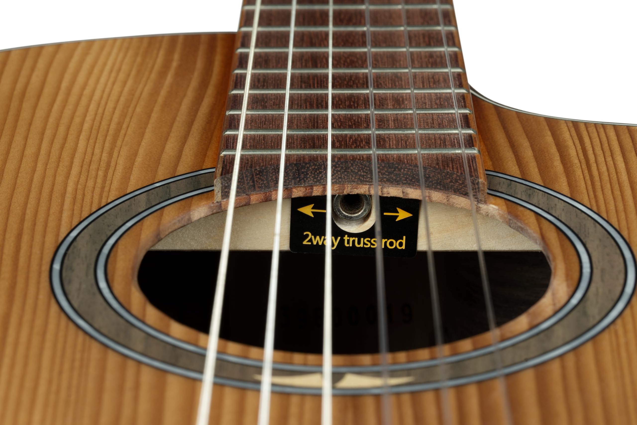 Ortega Guitars Guitarra de concierto tratada térmicamente, cuello extrafino, serie térmica, electroacústica, incluye funda de pícea, Pao Ferro (RCE23RO)