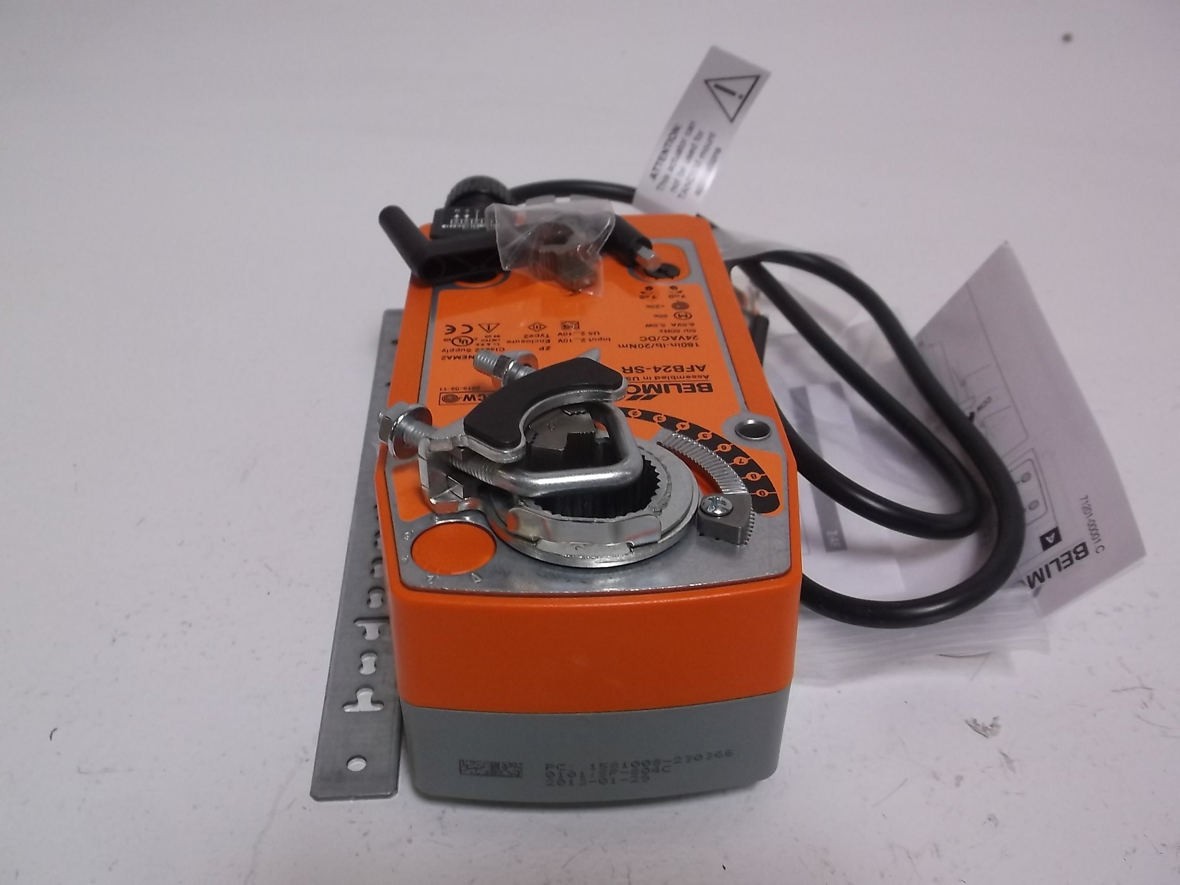 Belimo AFB24-SR Spring Return Fail-Safe Proportional Damper Actuator, Direct Coupled, No Auxiliary Switch, 3', 18 Ga Appliance Cable, 1/2