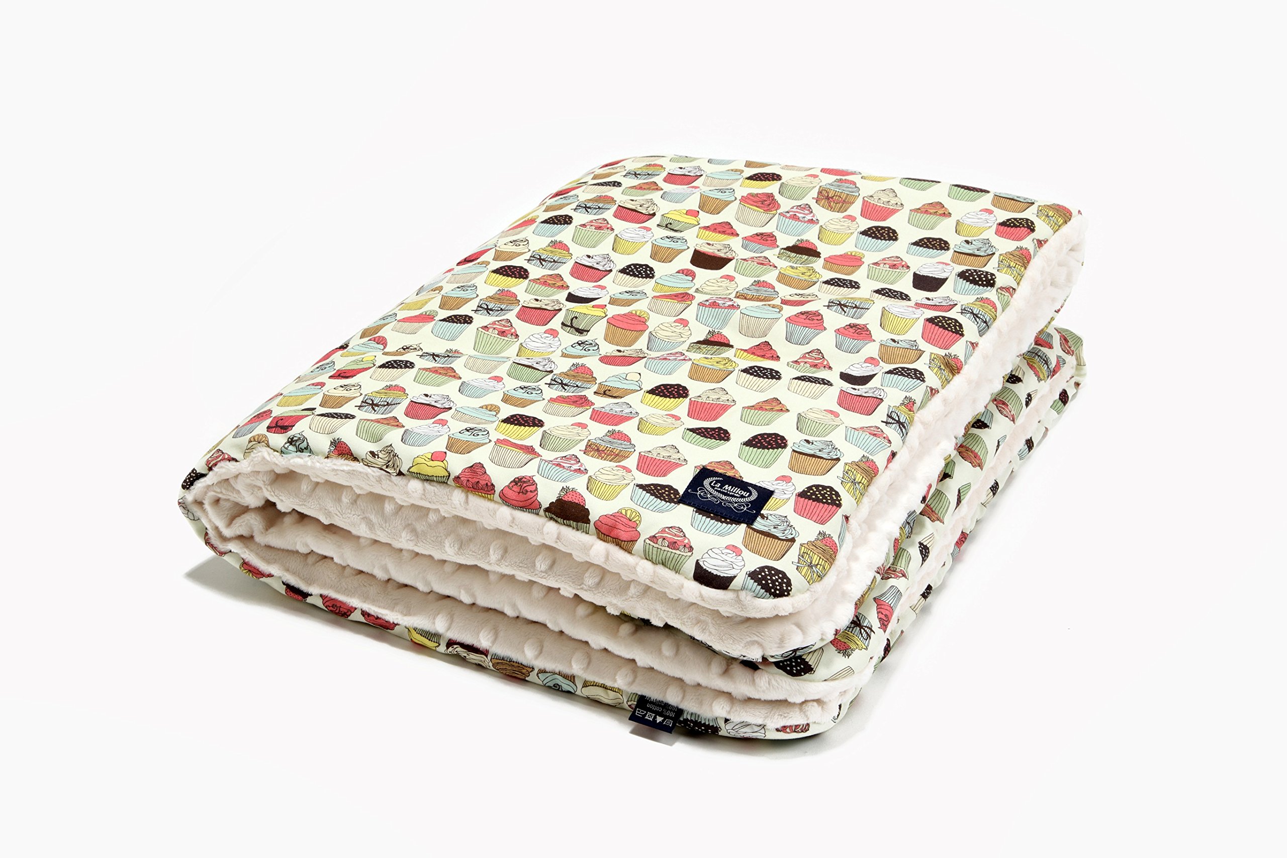 La Millou Couverture pour Bébé et Enfant Réversible/ Polaire Doux/ Minky 80x100cm cupcakes/ ecru