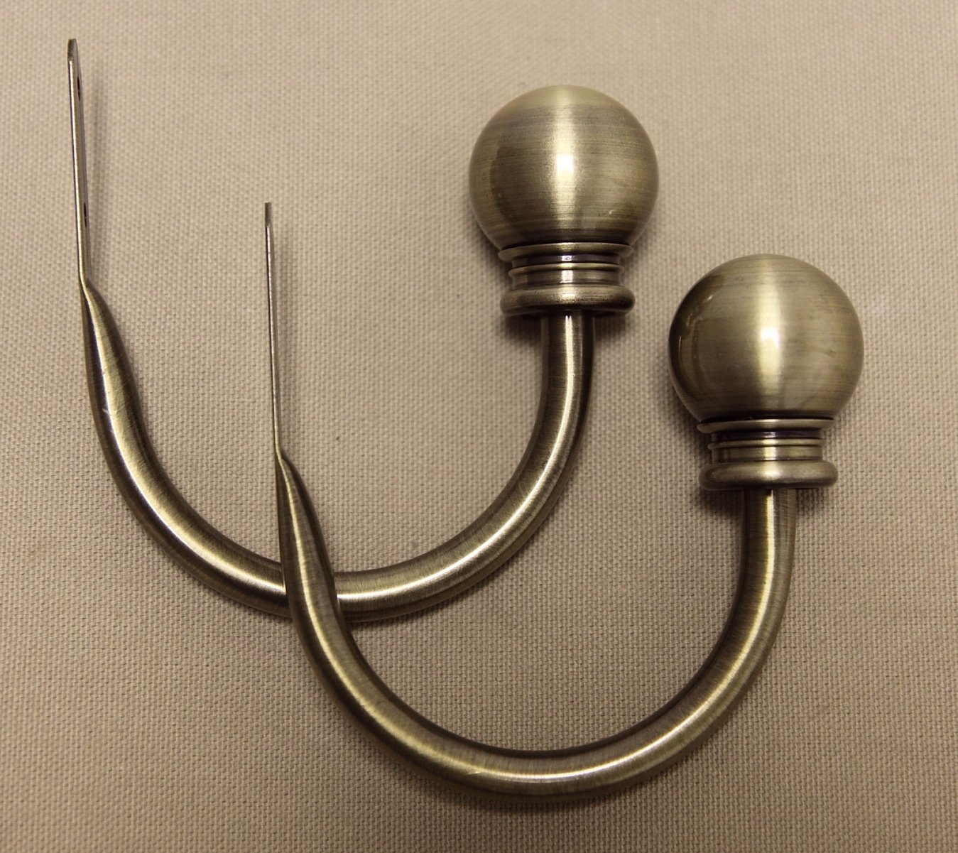 A&F Rod Decor - A New Pair of Curtain Hold Back/Tie Back A68 - Antique Brass