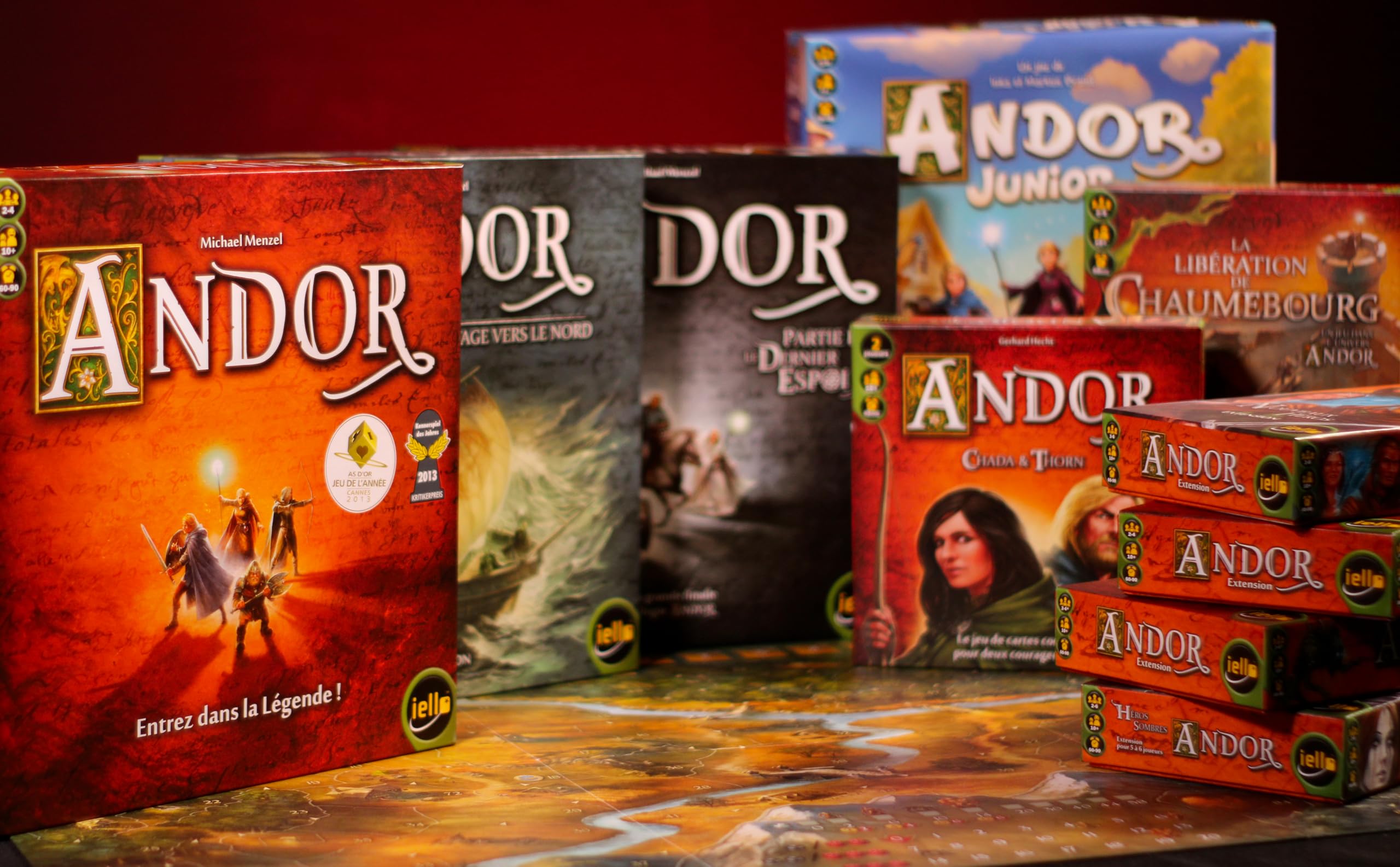 IELLO Andor Héros Sombres – Version Française – Extension pour Andor et Le Dernier Espoir – 4 Nouveaux Héros, Parties Jusqu’à 6 Joueurs | 60 à 90 Minutes | Dès 10 Ans
