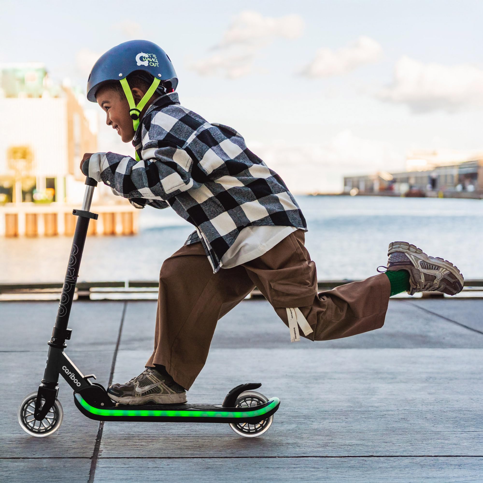 Cariboo Patinete Niño 3 años - Plataforma Luminosa - Plegable - Manillar Ajustable - hasta 50 kg - 5 Modos Multicolor - LEDstar