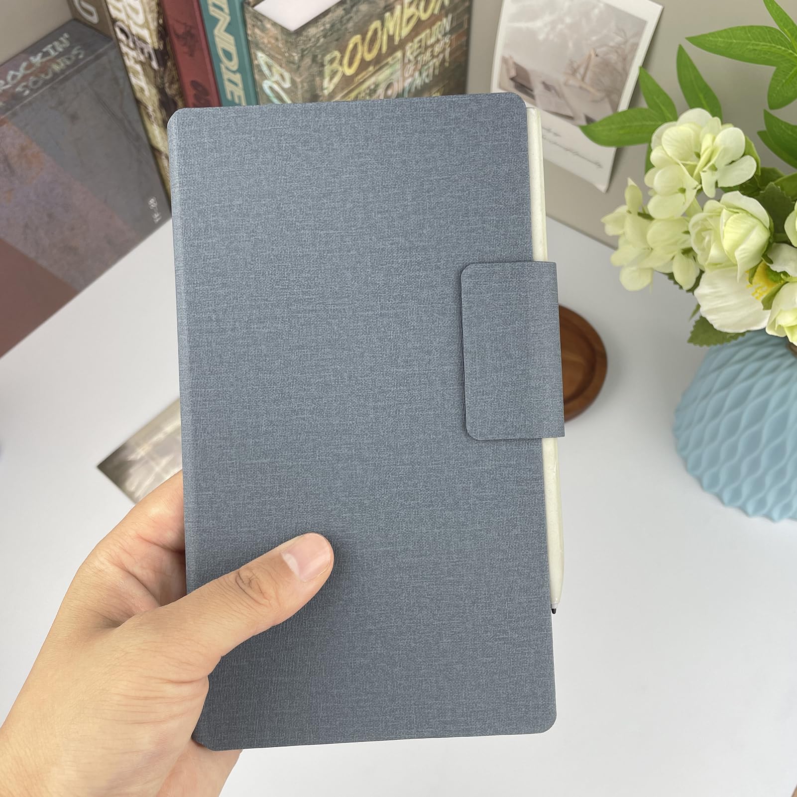 ZhaoCo Etui do reMarkable Paper Pro Move 7.3 cala 2025, Smukłe Lekkie etui Ochronna ze skóry PU Obudowy Magnetyczna - Niebieski