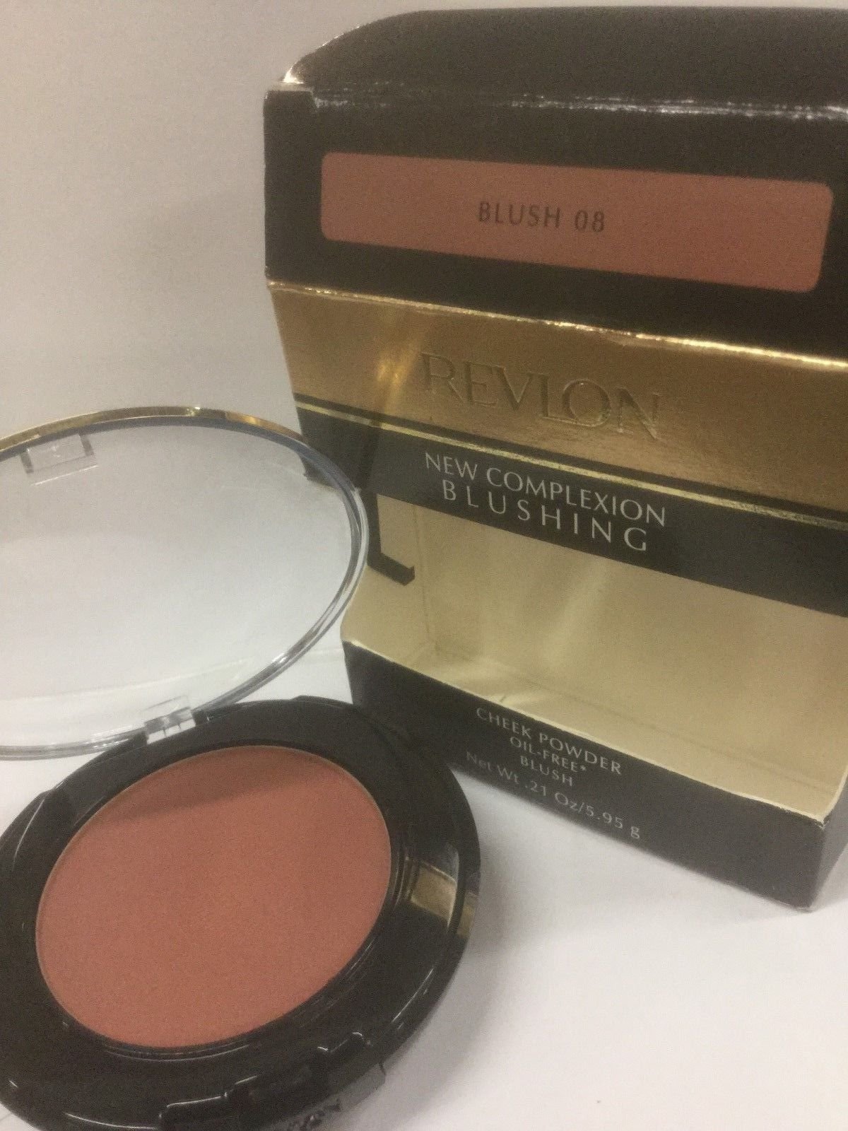 Revlon New Complexion Blushing Cheek Powder Oil-free (BLUSH #08) Full Size.