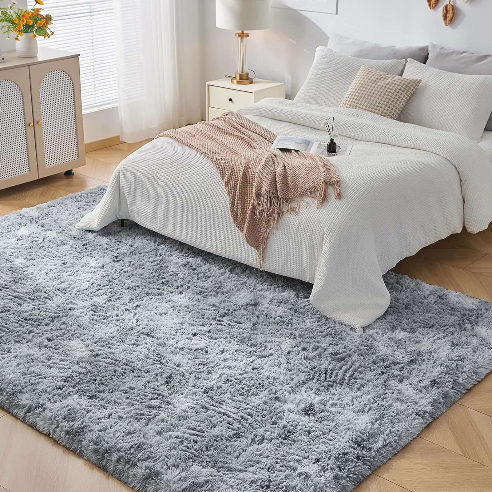 Flauschiger Hochflor Teppich 130 x 300 cm Hochflor Langflor Weich Modern Unifarben Flauschig Teppich Wohnzimmer für Wohnzimmer Schlafzimmer Flur, Hellgrau