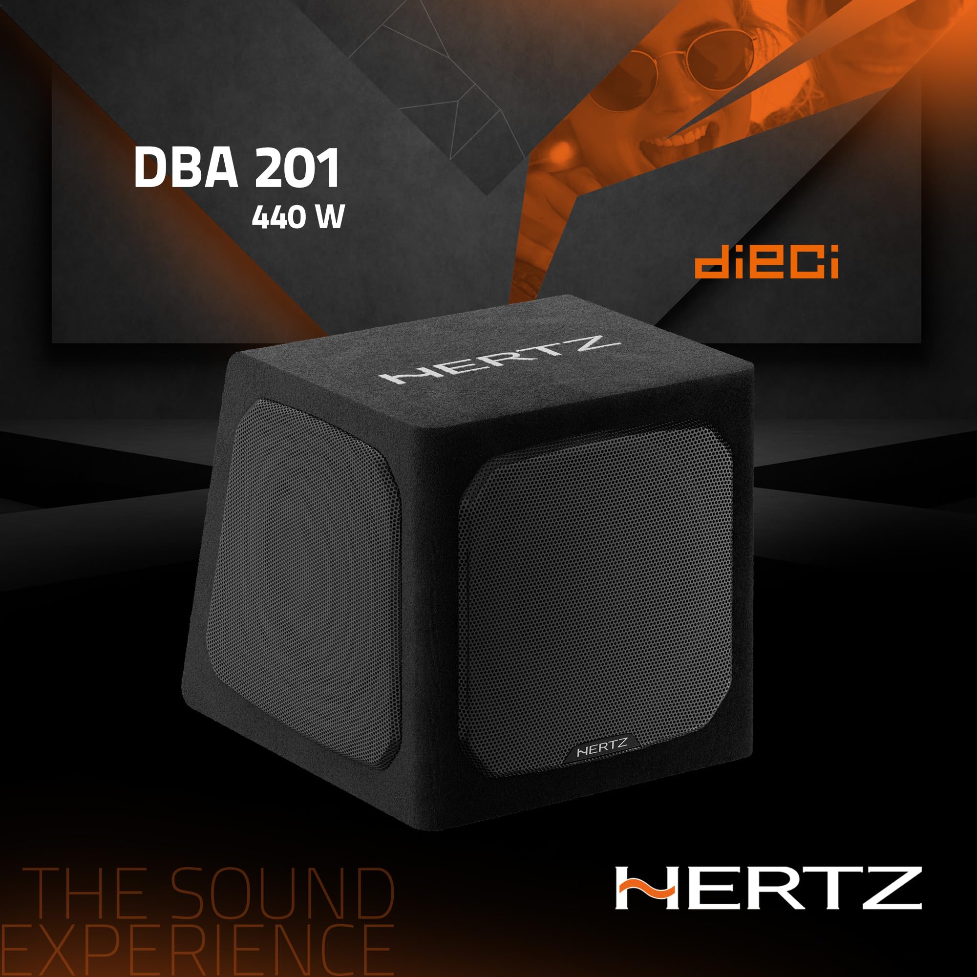 Hertz DBA 201 – Subwoofer amplificato da 200mm in box reflex per auto, 440W Peak, amplificatore integrato classe AB con filtro passa-basso e bass boost regolabile. Controllo remoto incluso.