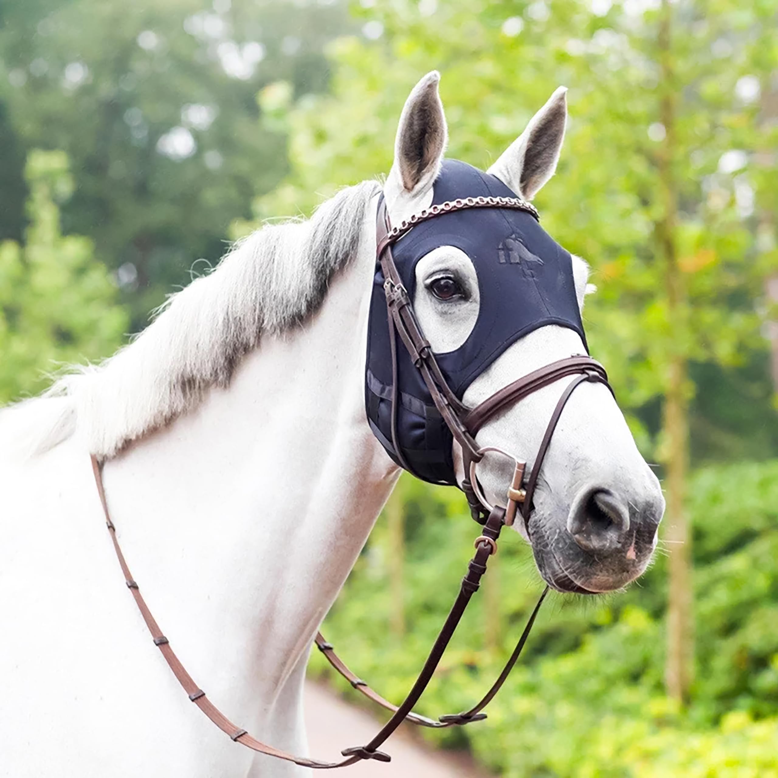 Fenwick Liquid Titanium Therapeutic Horse Mask, Calming Far Infrared Therapy Mask Made with Breathable 4-Way UV Blocking Stretch Fabric - Snap Closure - Size Large