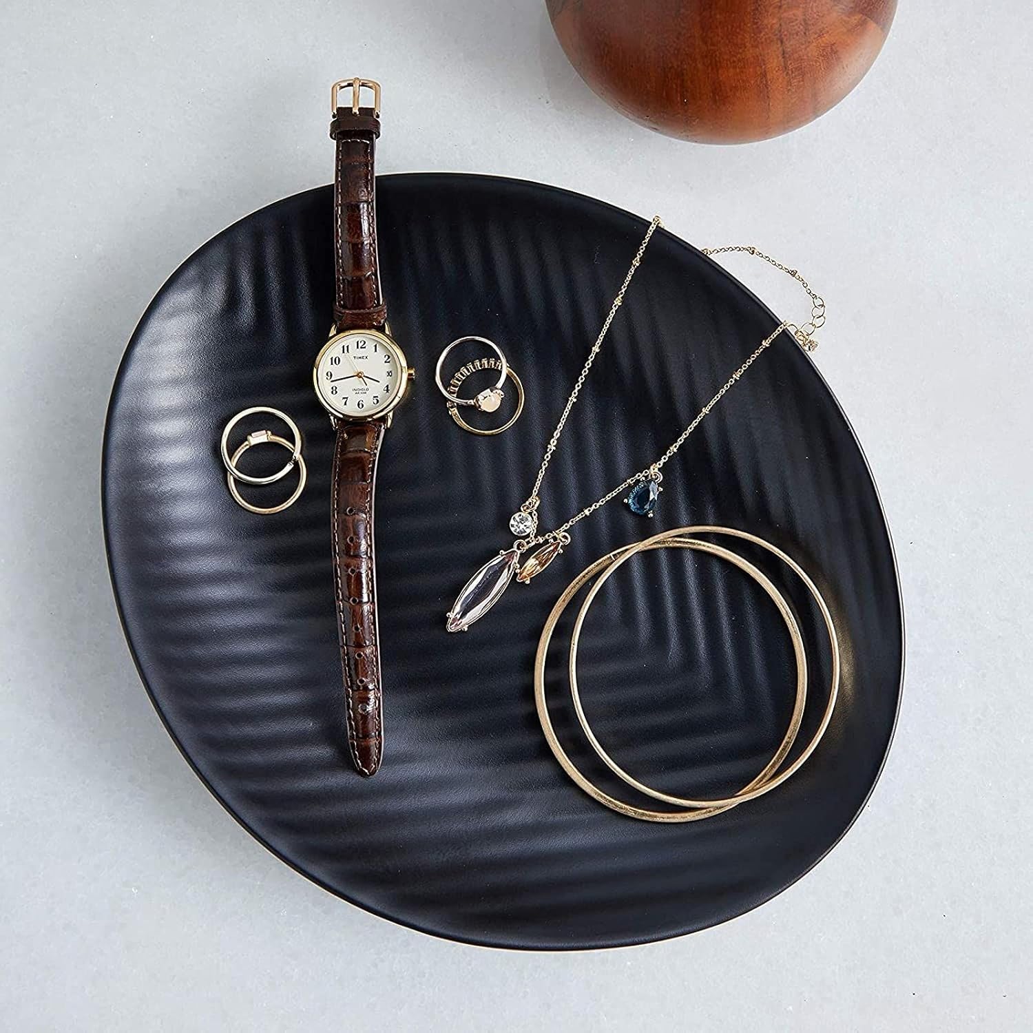 Melamine Jewelry Tray, Black Accessory Dish (9 x 7 In) : Clothing, Shoes & Jewelry