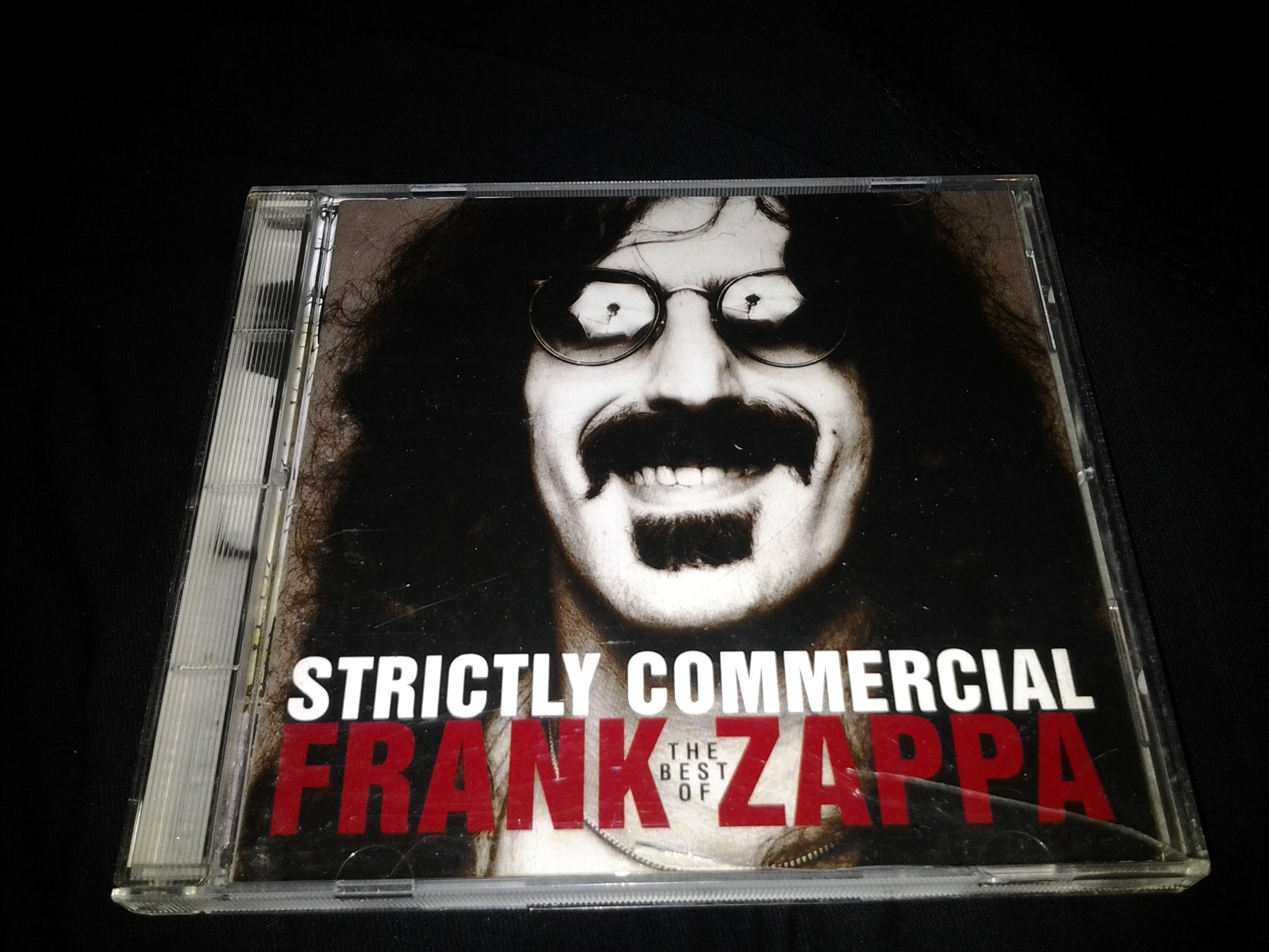 Strictly Commercial: The Best Of Frank Zappa [Audio CD] Frank Zappa