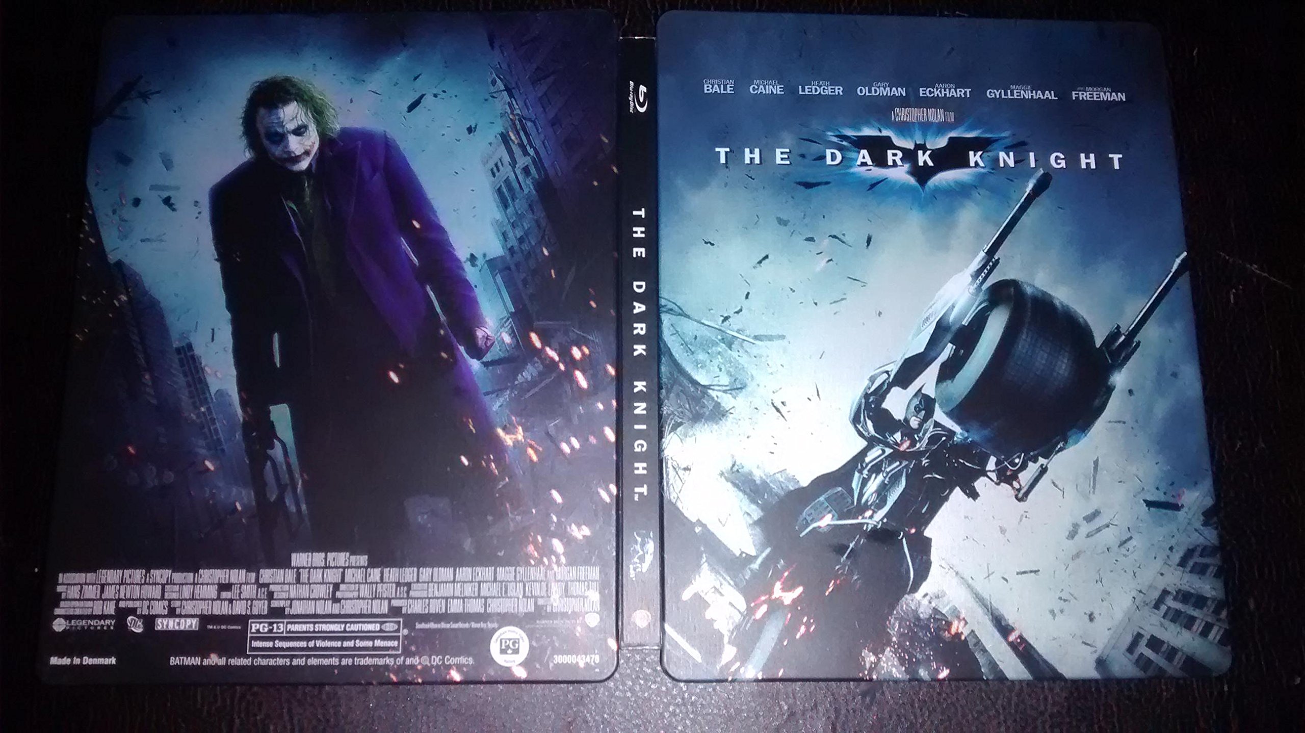 The Dark Knight [Blu-ray Steelbook Exclusive]