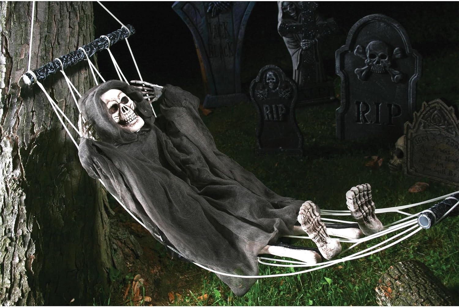 Lazy Bones Decoration 3 Foot Reaper In 5 Foot Hammock