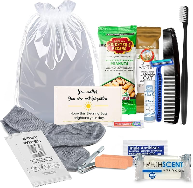 Kit de higiene pessoal Generic com 5 unidades e alimentos