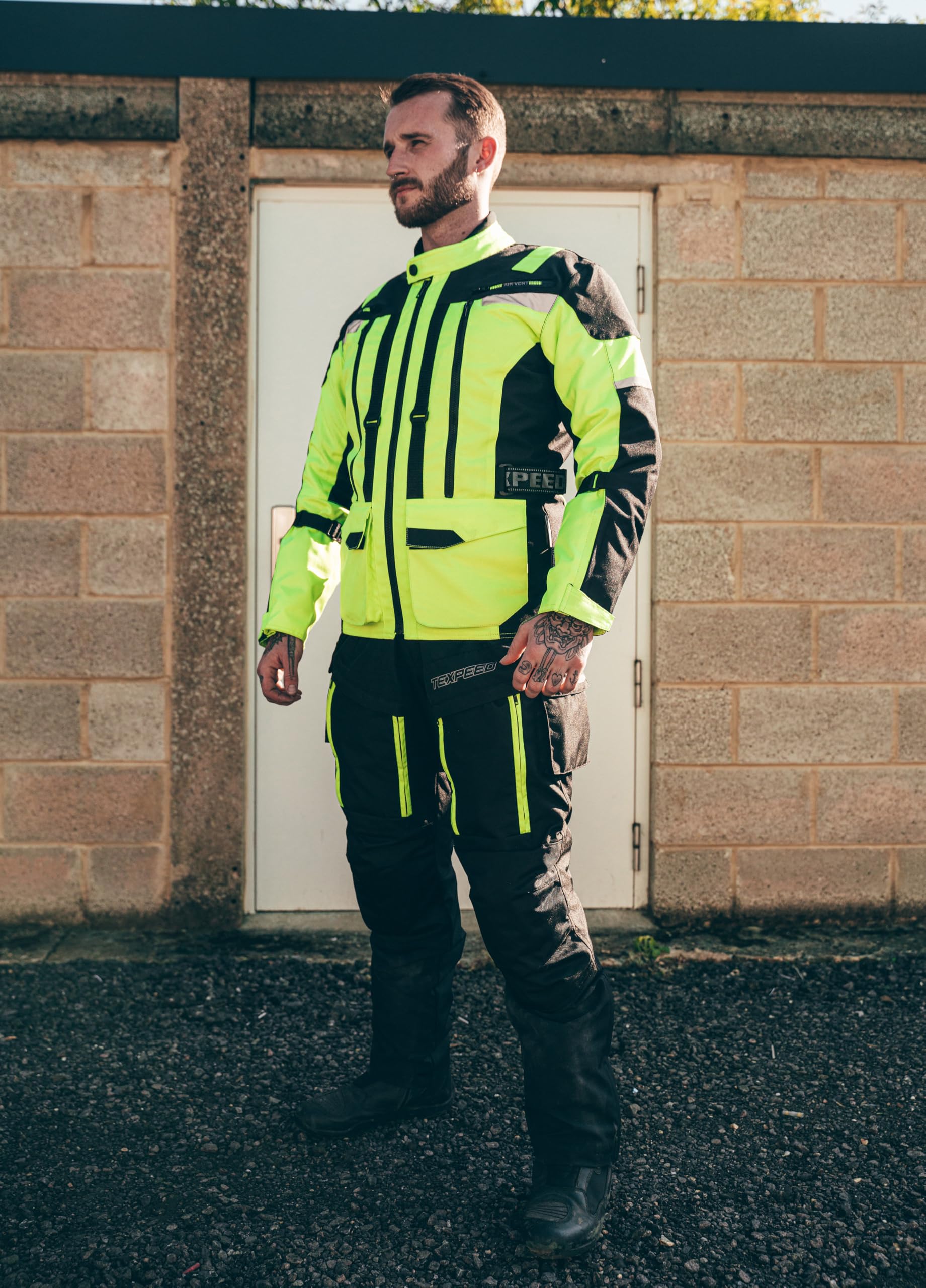 Dainese - Drake 2 Air Absoluteshell Pants, Pantaloni Moto Impermeabili, Ventilati, con Protezioni Removibili su Ginocchia, Man, Nero/Rosso Fluo, 50