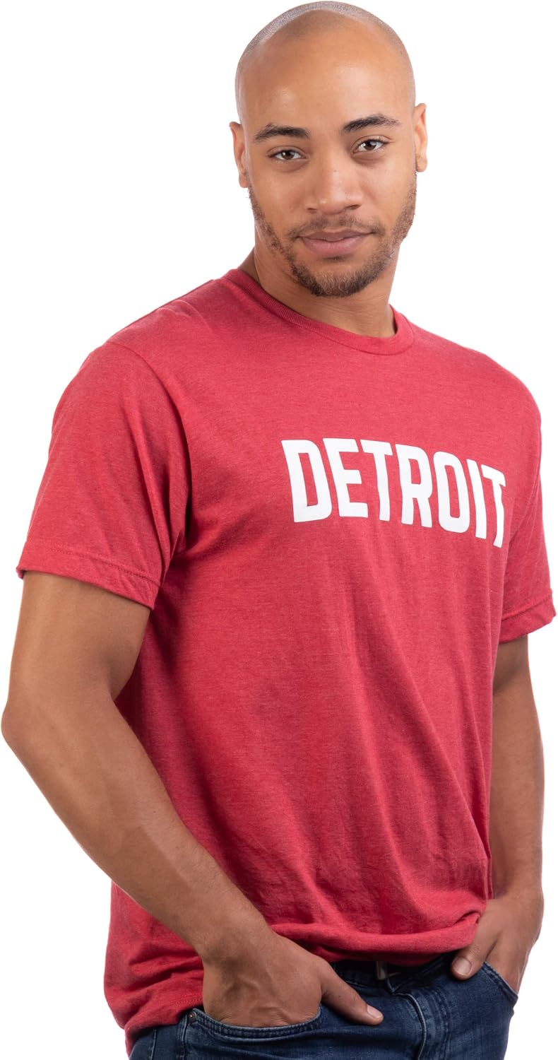 Detroit | Classic Retro City Grey Blue Red Black Detroiter 313 Cool Michigan Men Women T-Shirt