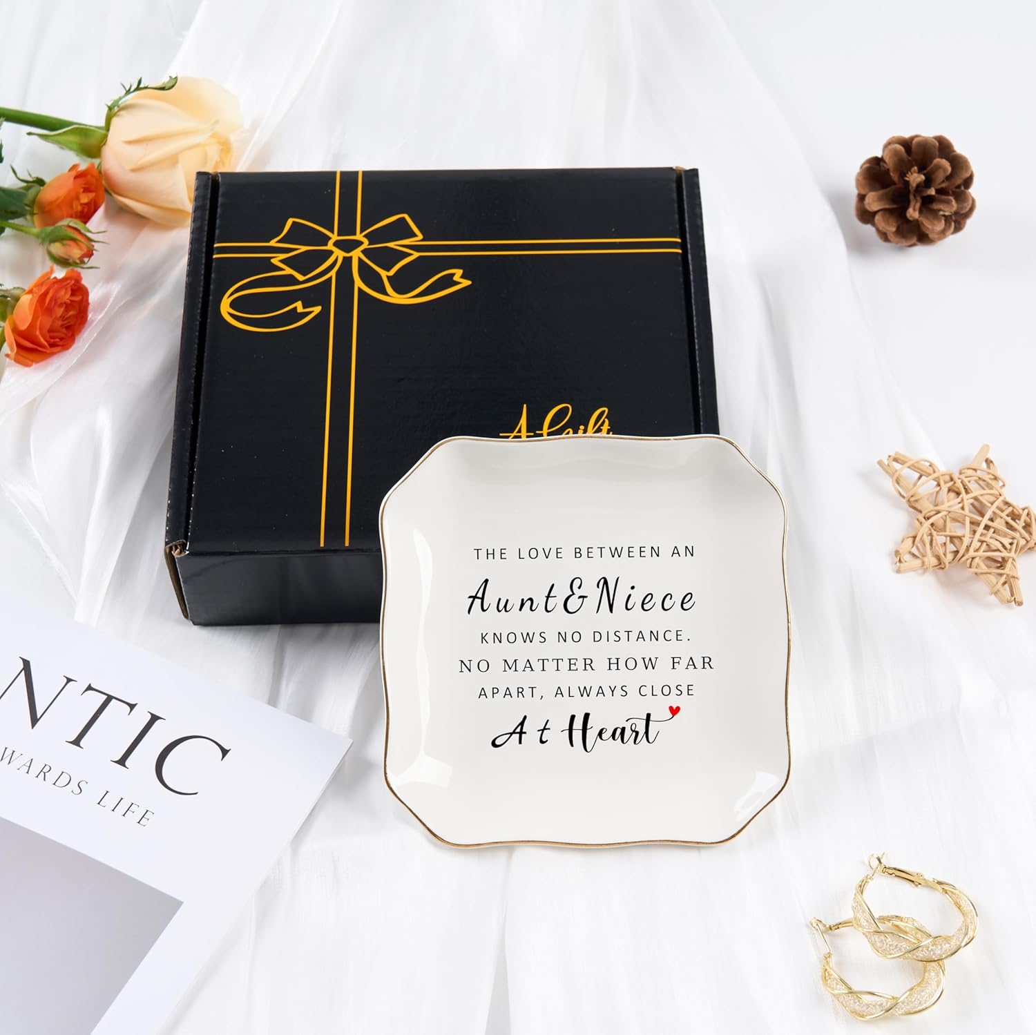 Aunt Gifts from Niece Trinket Ring Dish -The Love Between an Aunt & Niece...Always Close at Heart, Aunt and Niece Gifts for Aunts Birthday Christmas Mothers Day Valentines Gift - Image 3