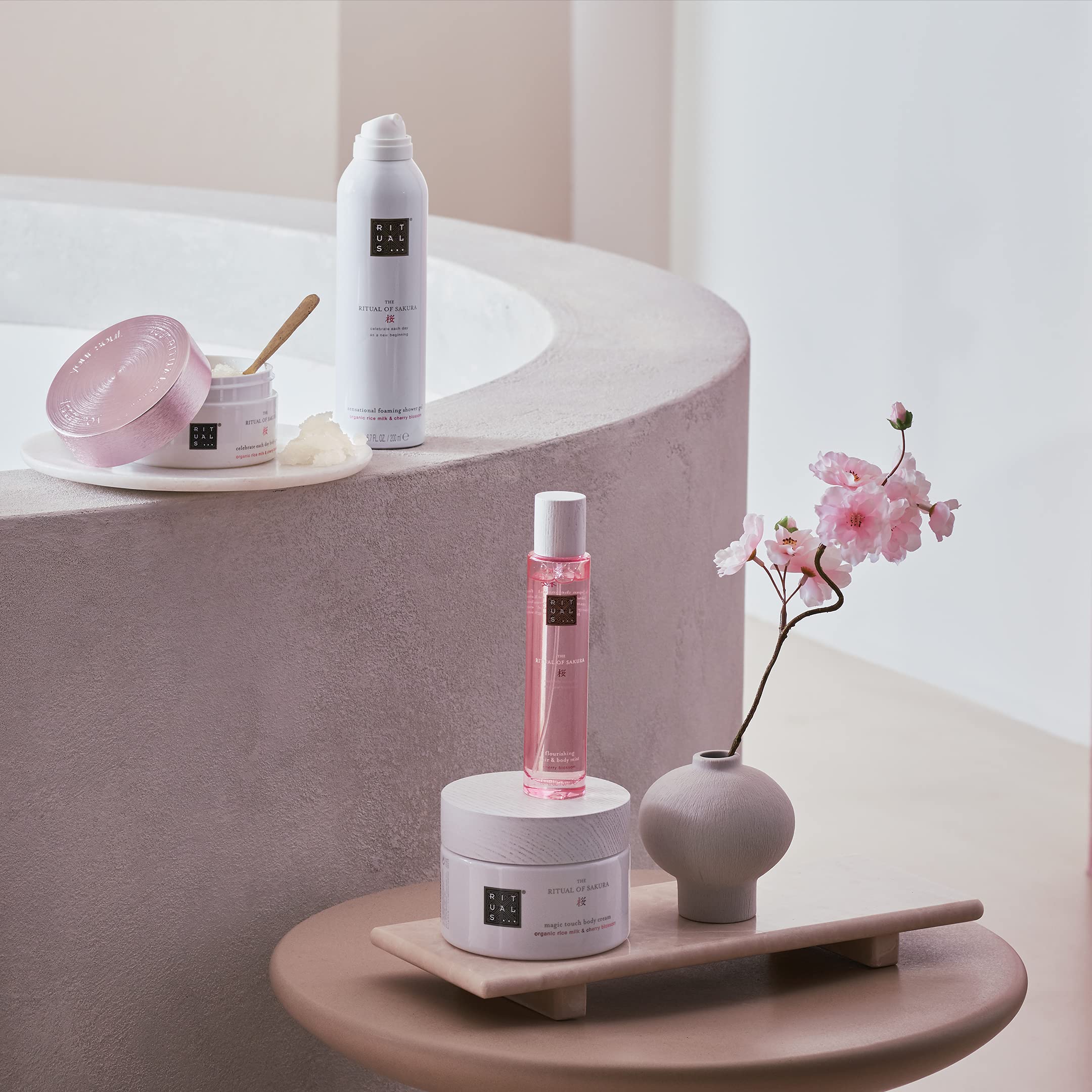 RITUALS Foaming Shower Gel from The Ritual of Sakura, 200 ml With