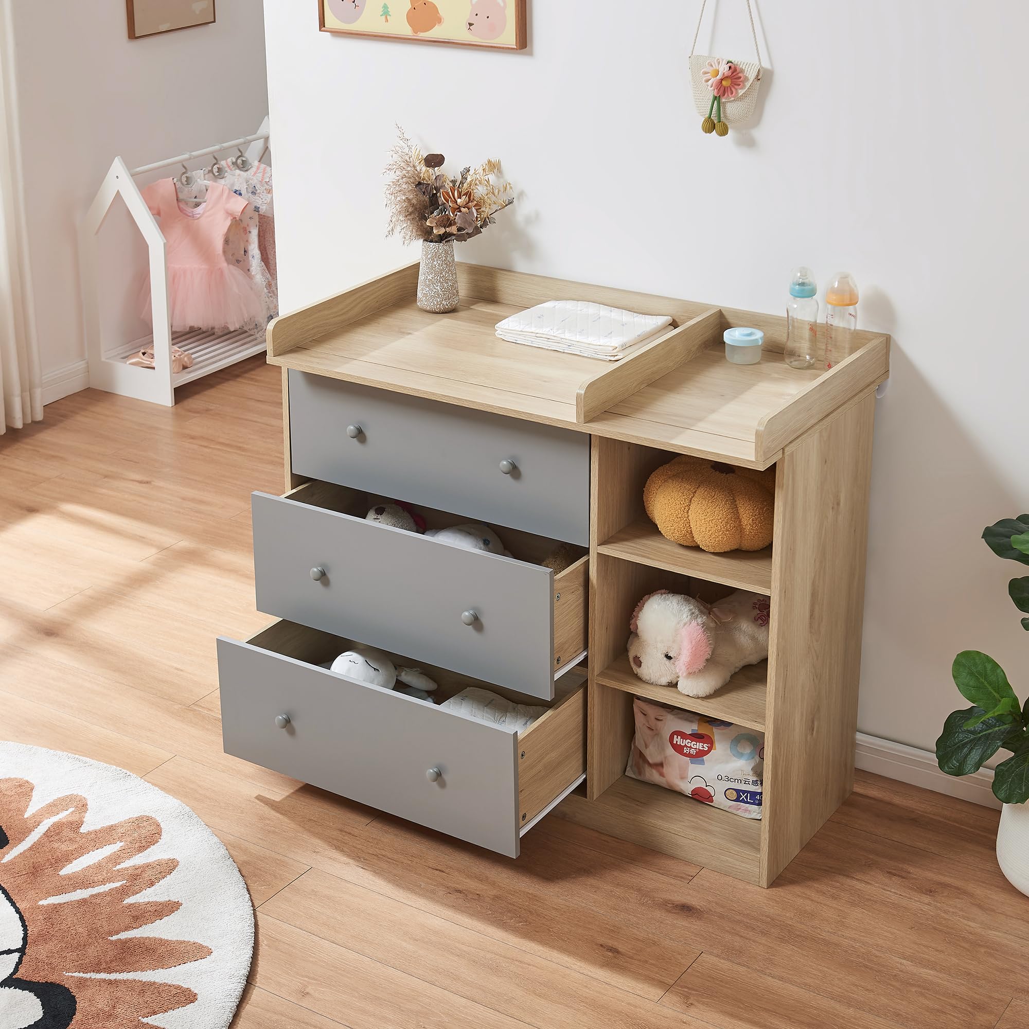 [en.casa] Mueble Cambiador Bebé Beldinupp 2 en 1 Cómoda con Cambiador Bebé con 3 Cajones y 3 Compartimentos Abiertos Moderno 93 x 110 x 55 cm - Efecto roble/Gris