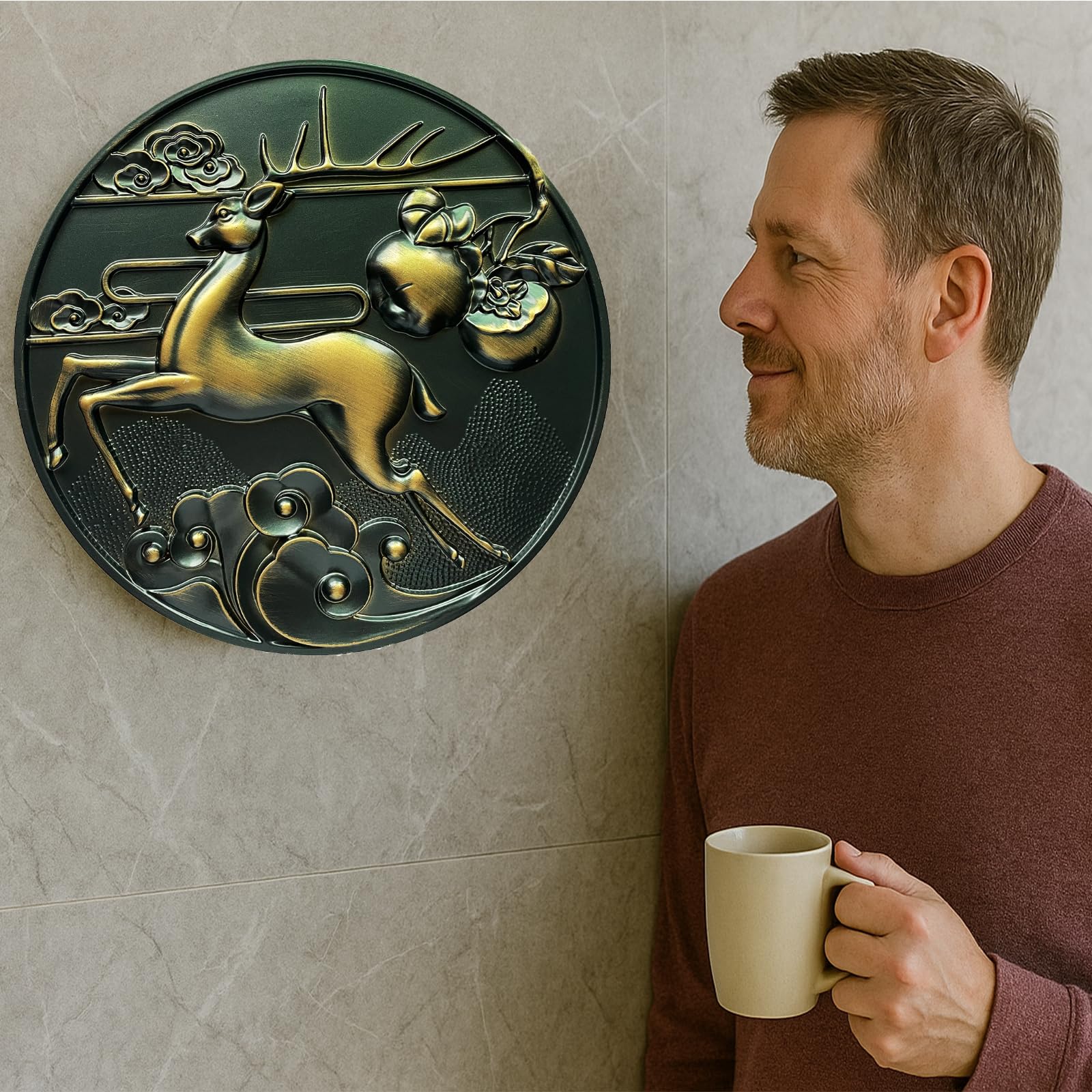 metal reindeer Wall Art -10.3-inch Simple Living Room Interior and Exterior Decoration Minimalist Aluminum Art Wall Decoration, Suitable for Living