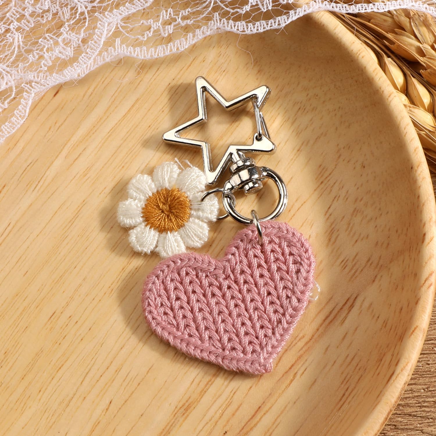 Heart Keychain with Daisy Charm Hand Crocheted Keycharm Cozy Crochet Flower Keyring Sentimental Gifts - Image 4