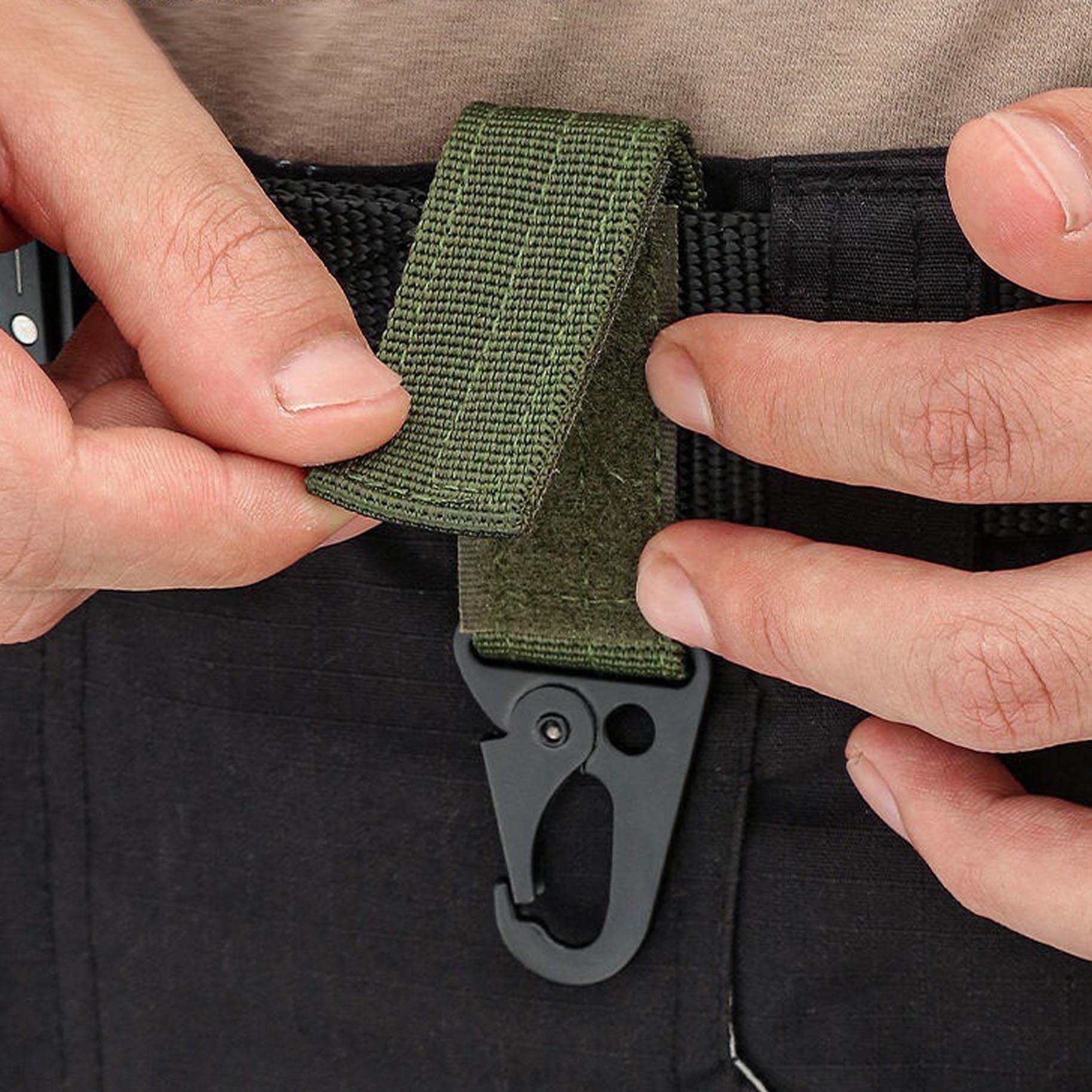 BuxiuGK 4 stuks tactische sleutelhanger, nylon, Tactical Gear karabijnclip, molle karabijnhaak, sleutelhaken voor bergbeklimmen, kamperen, wandelen, outdoor- activiteiten, groen