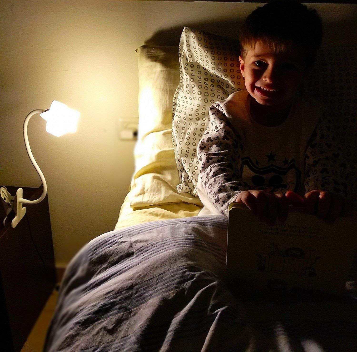 LED ClipOn Star Lamp with 4 Brightness Levels for Kids' Room