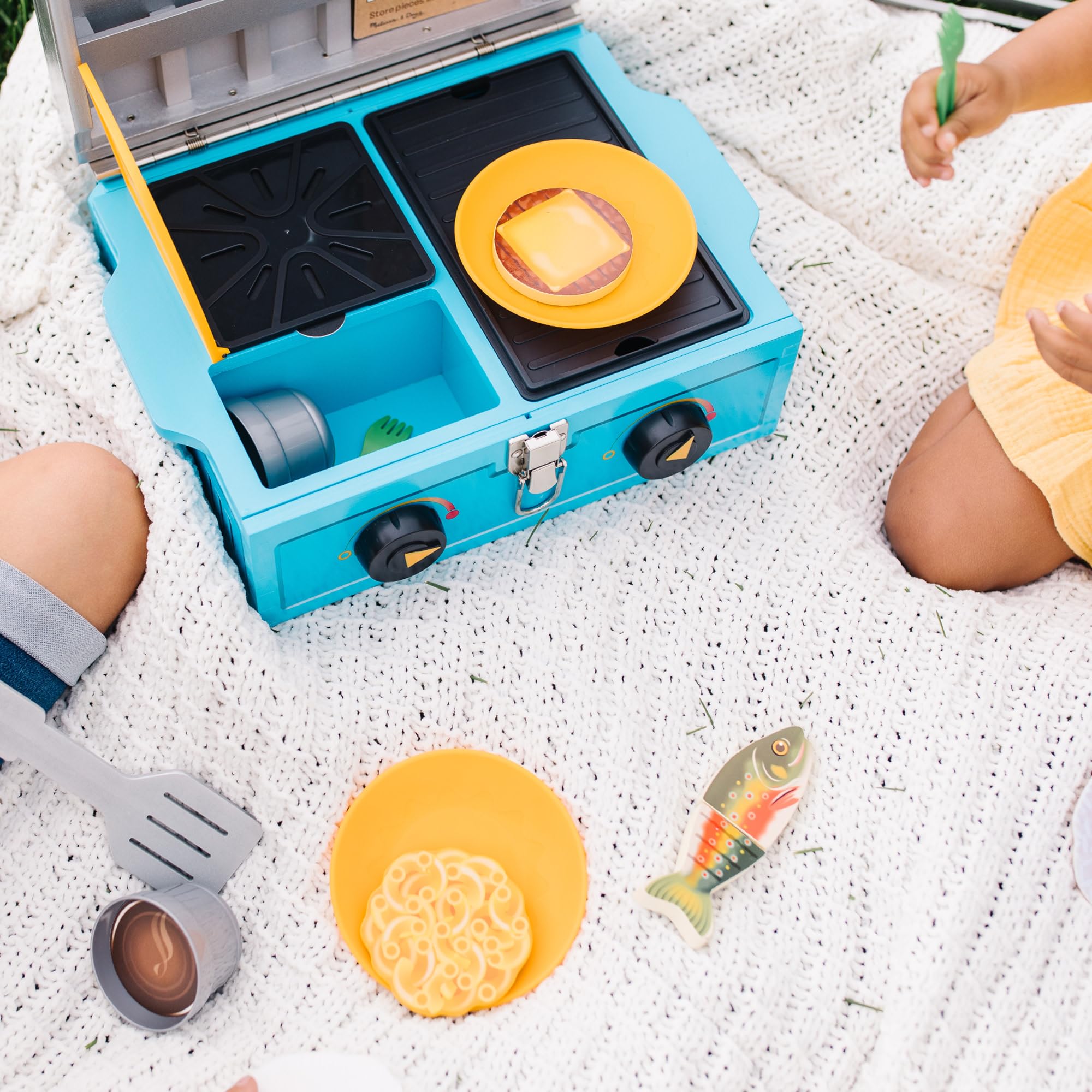 Melissa & Doug Juego De Hornillo De Campamento, Juego De Camping para Niños, Juguetes De Desarollo, 3+, Regalo para Niño O Niña