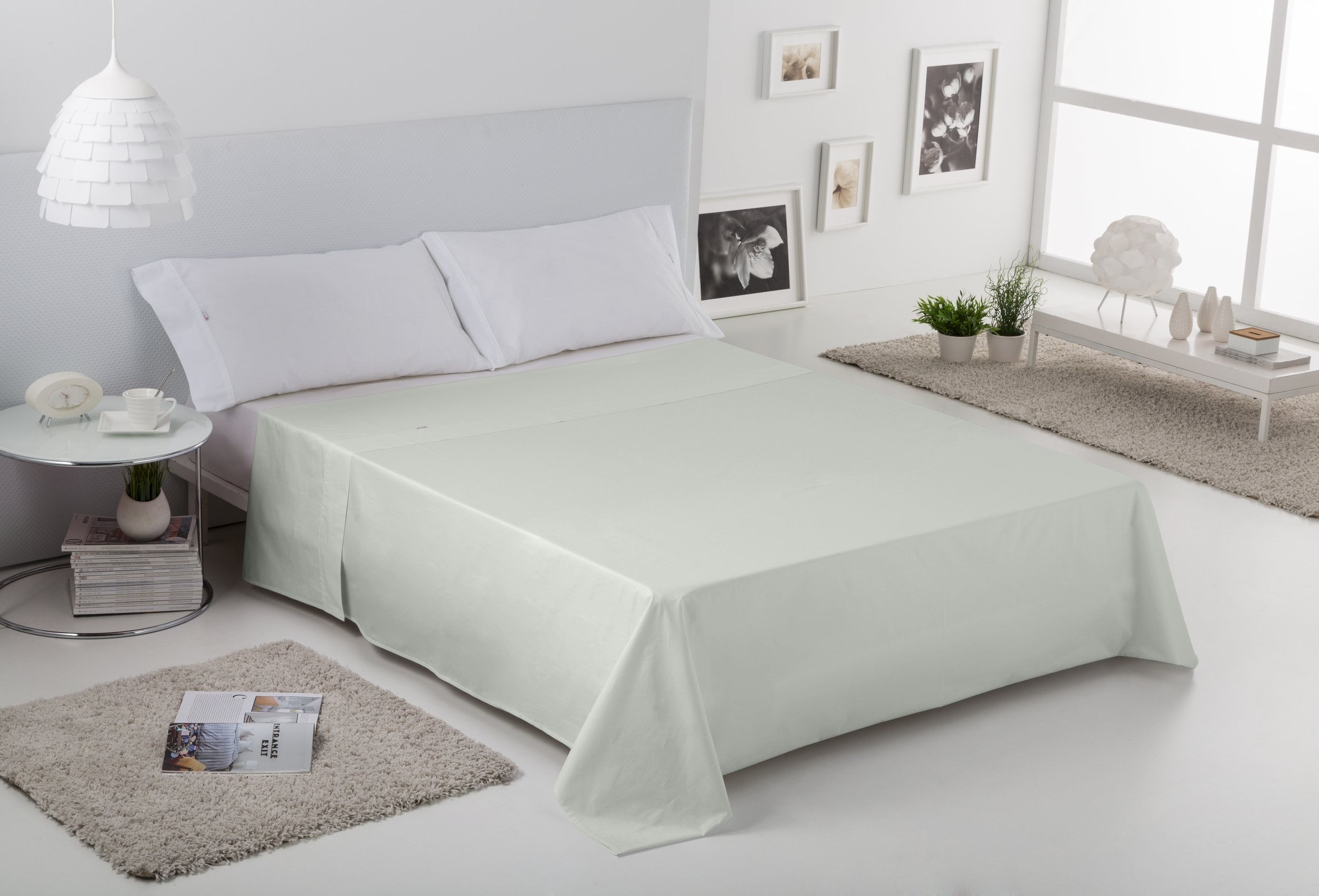 SABANA ENCIMERA color hueso Cama de 200 100% algodón - 200 hilos. Gramage: 125