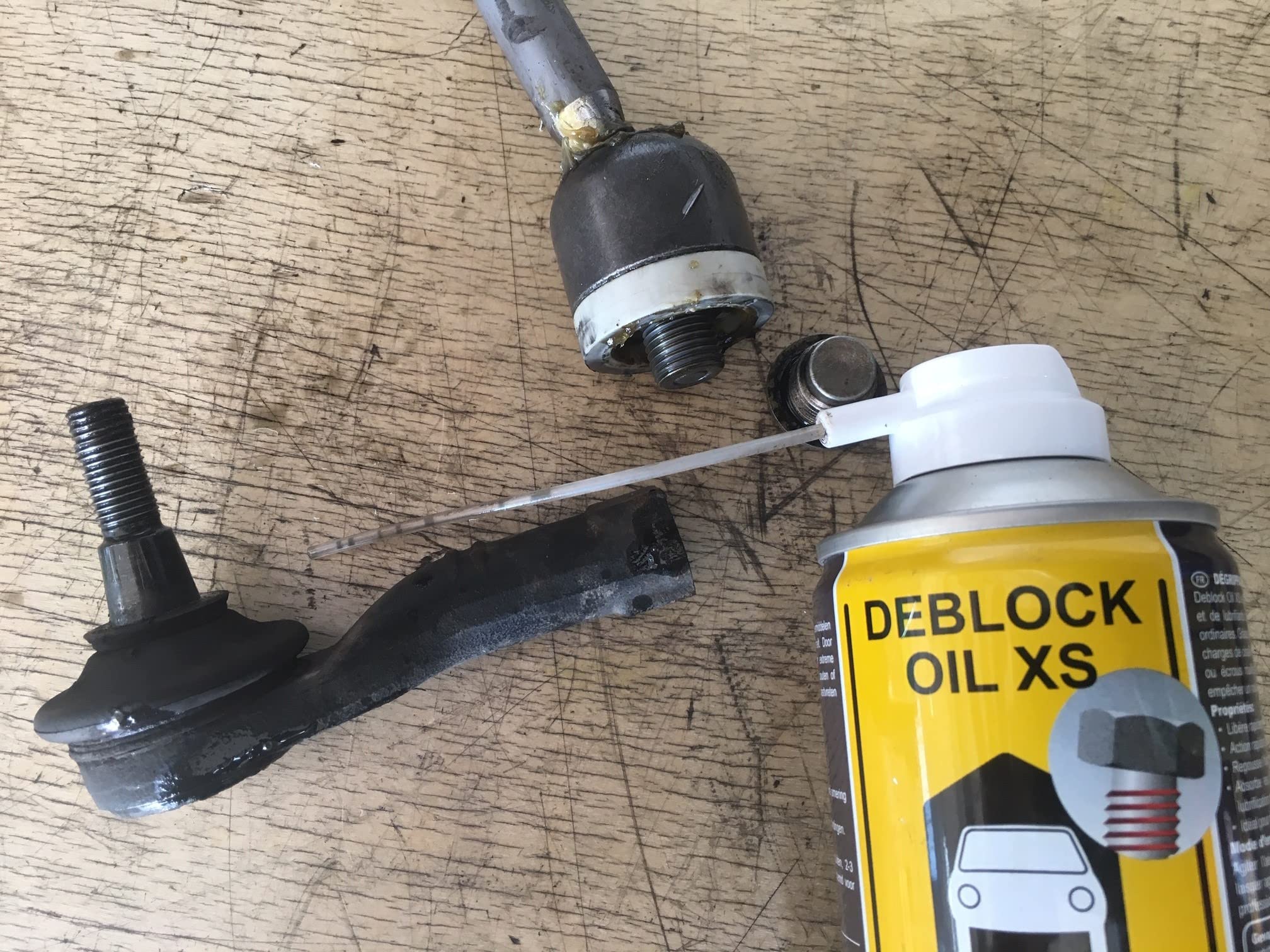 2 pezzi Innotec Deblock Oil XS Extreme – Forte rimozione della ruggine – effetto rapido – effetto a lungo termine – miscela di rapidi solventi e lubrificanti – Ruggine Innotec bomboletta spray da 500
