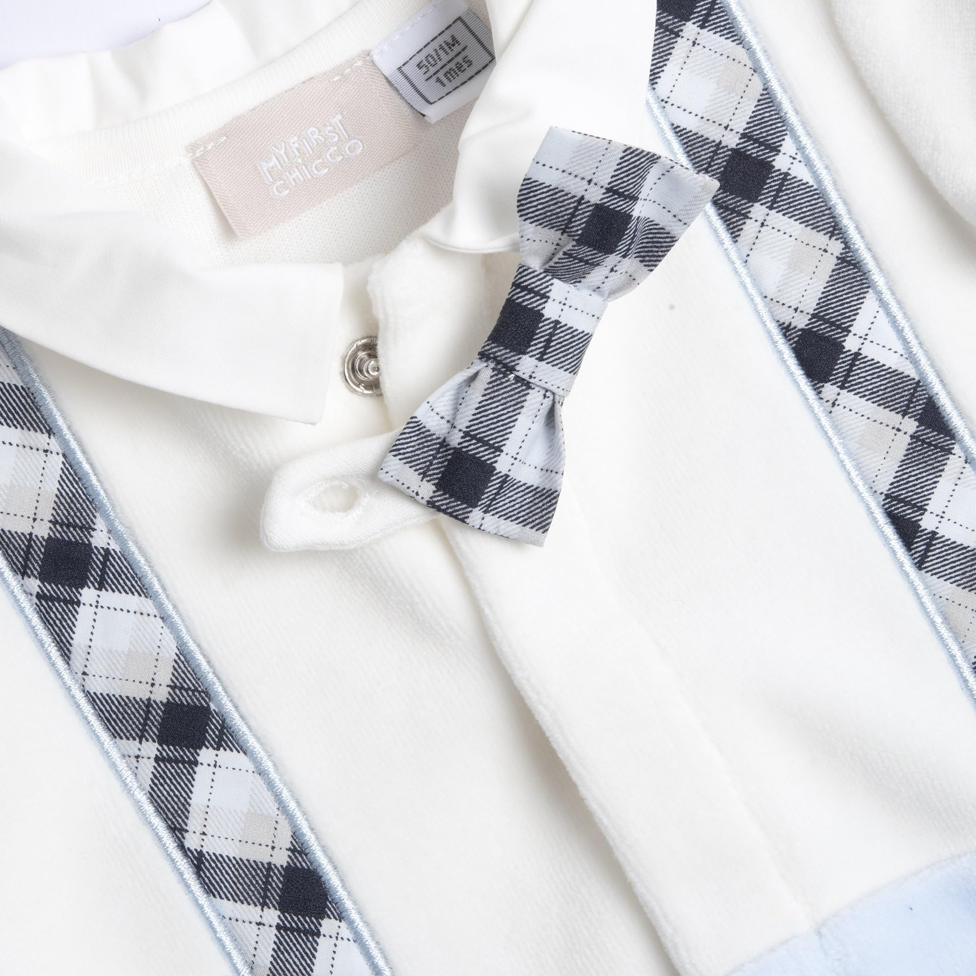 Chicco, Tutina Neonato, con Comoda Apertura Frontale con Bottoncini, in Calda e Morbida Ciniglia, Lavabile in Lavatrice, Abbigliamento Neonato 0-24 Mesi, Idea Regalo Nascita, Designed in Italy