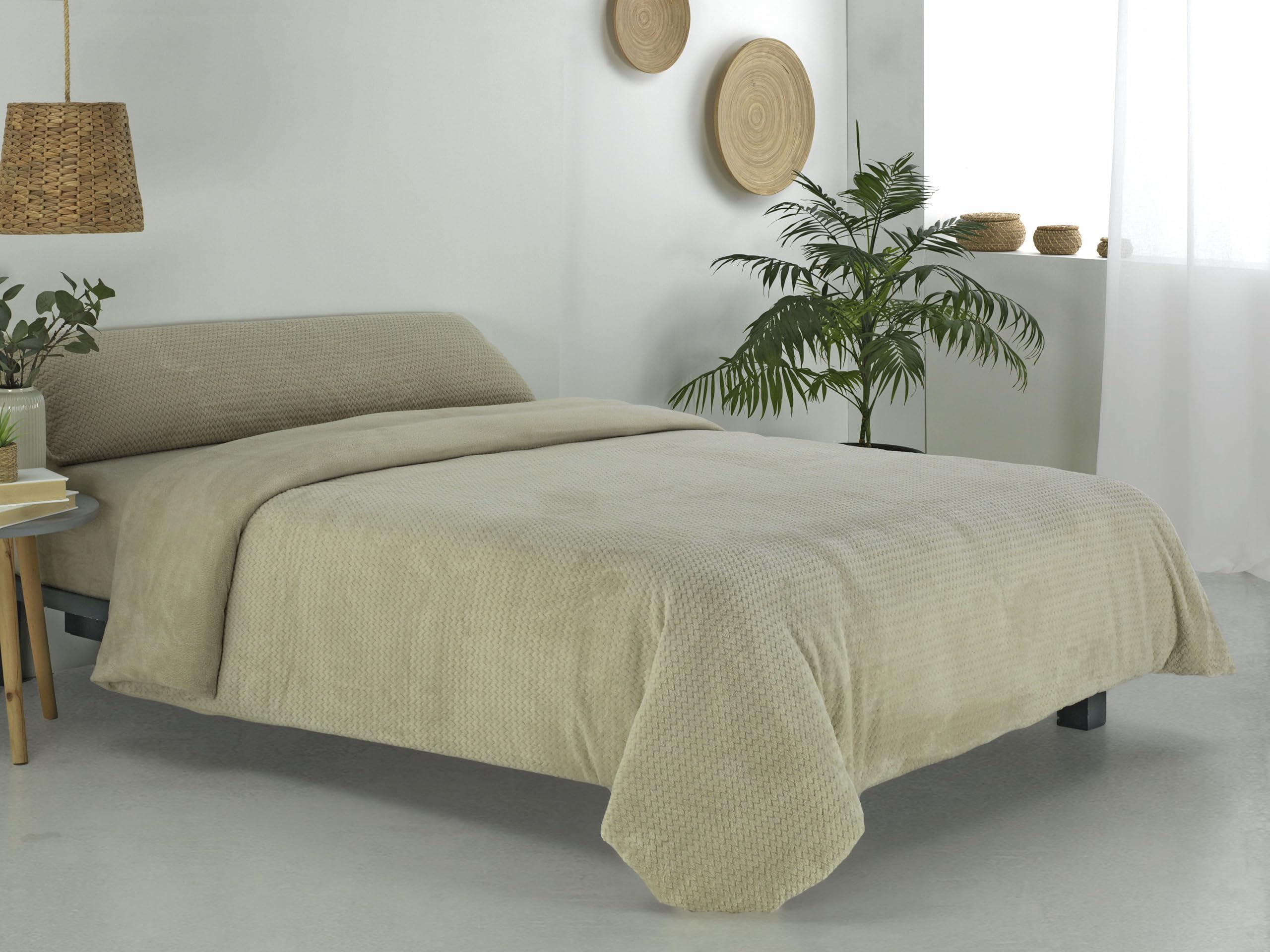 Donegal Collections Funda Nórdica Coralina Cama 150 Beige - Funda Nordica Cama 150 Coralina - Incluye 1 Funda de Almohada - Funda Nordica Tacto Extra Suave Ideal Invierno y Otoño 200 gr² Antiácaros