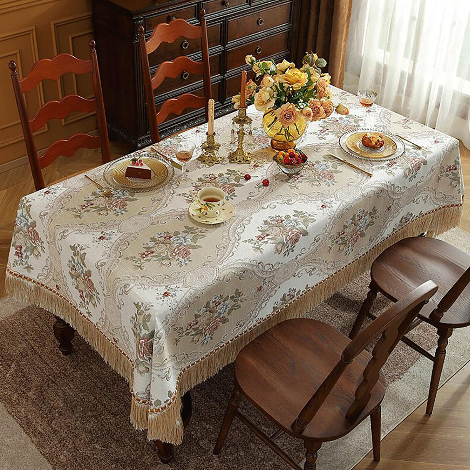 Tovaglia Rettangolare da Pranzo Stile Europeo retrò con Nappe Motivo Floreale Ricamato Lavabile per Cucina Sala da Pranzo Decorazione da Tavolo 140x200cm Beige