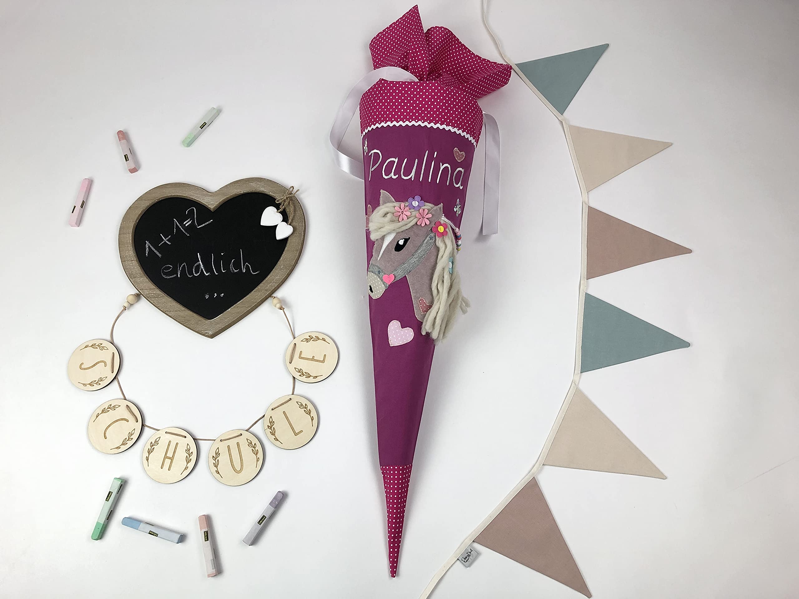 Schultüte/Zuckertüte Pferd mit Namen in bordeaux oder auch anderen Farben möglich, zur Einschulung für Mädchen, aus Stoff, mit Kissen (Schultüte ohne Kissen)
