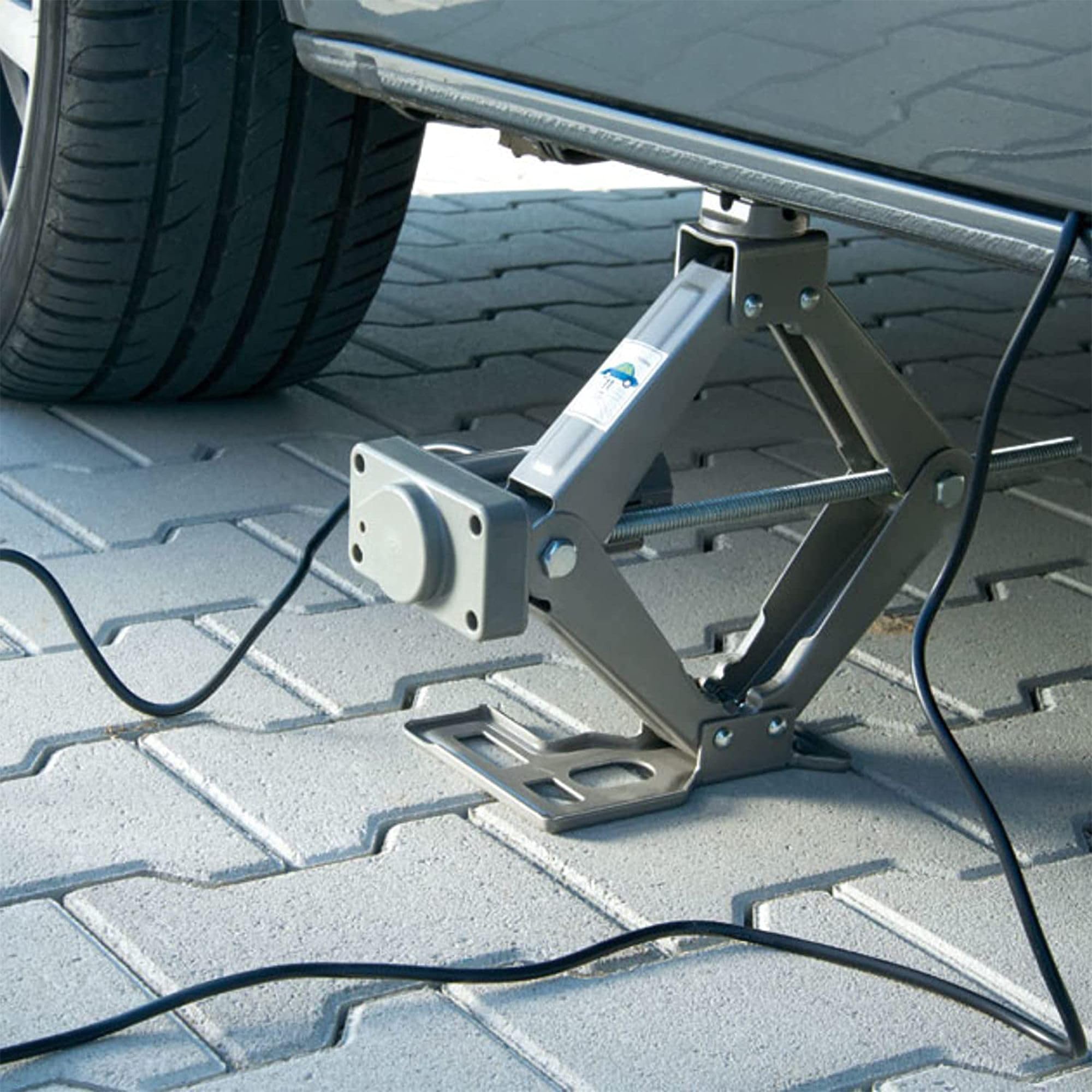FISHTEC ® Cric elettrico per auto 12V - Acciaio - Solleva fino a 1 500 kg - Fornito con custodia - Collegamento accendisigari - Smontaggio ruote con presa 17 e 23 mm incluso