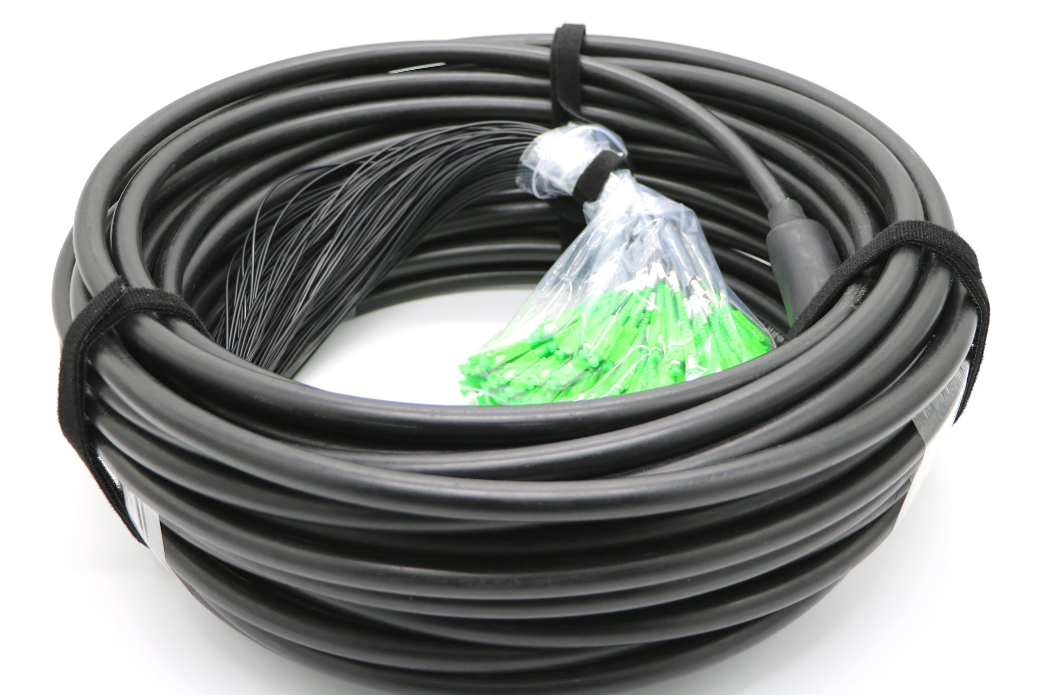 Câble de raccordement extérieur à fibre optique 8/12/24 conducteurs LC LC/APC SC SC/APC monomode 9/125 (30 m, 24 cores, SC/APC-SC/APC), Jarretiere Optique, Cordon Optique