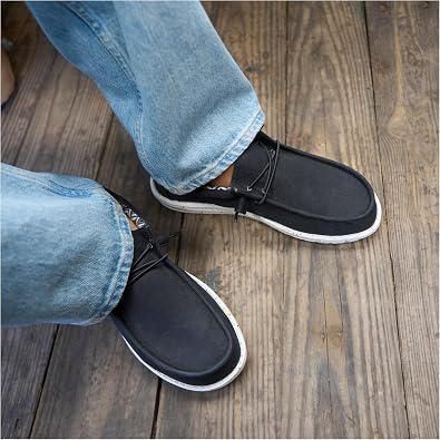 HEYDUDE Men's Wally CanvasMoccasin
