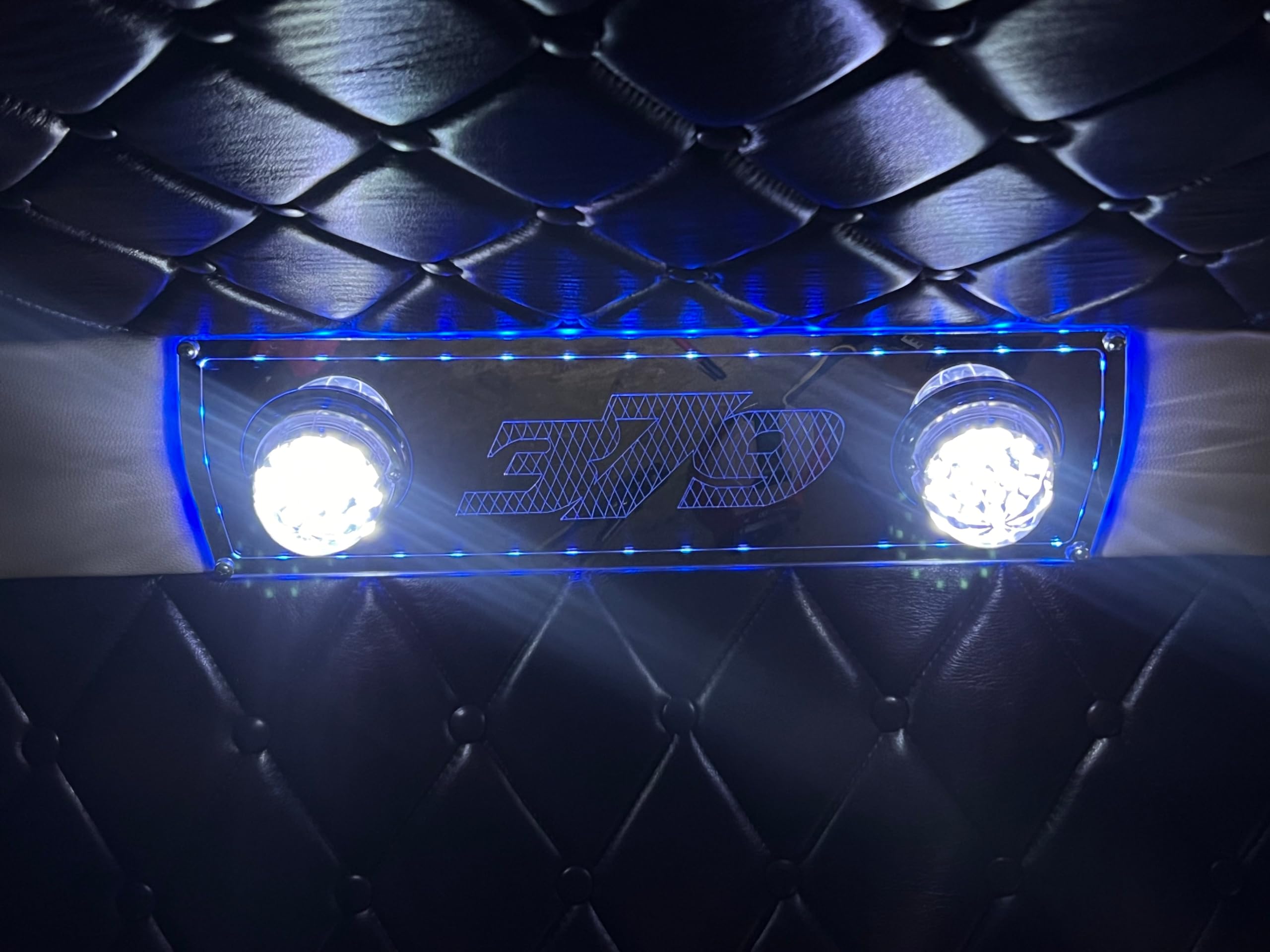 Floridas Finest Custom Works Peterbilt 379 Logo Sleeper Roof Light